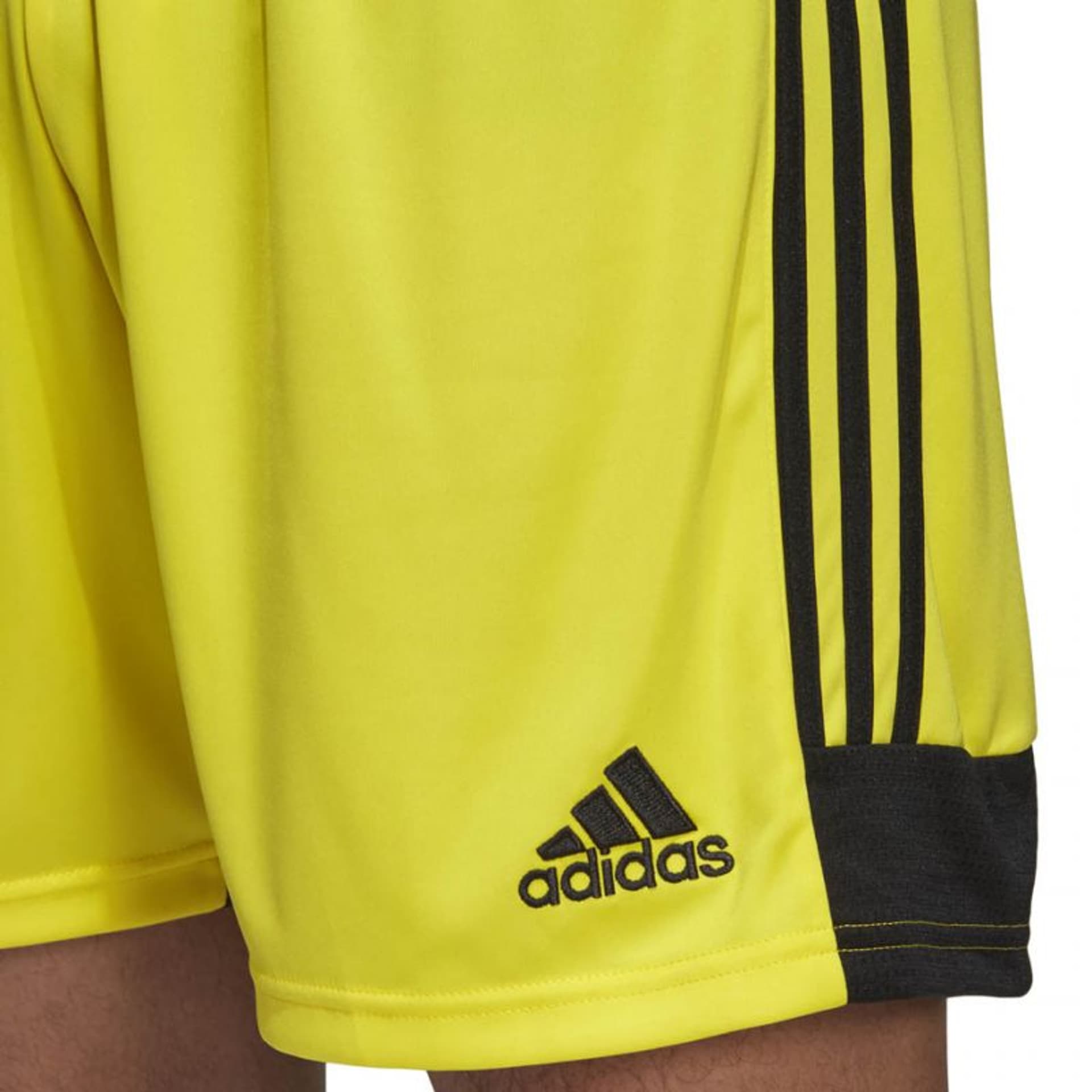 

Spodenki adidas Tastigo 19 Shorts M (kolor Czarny, rozmiar S)