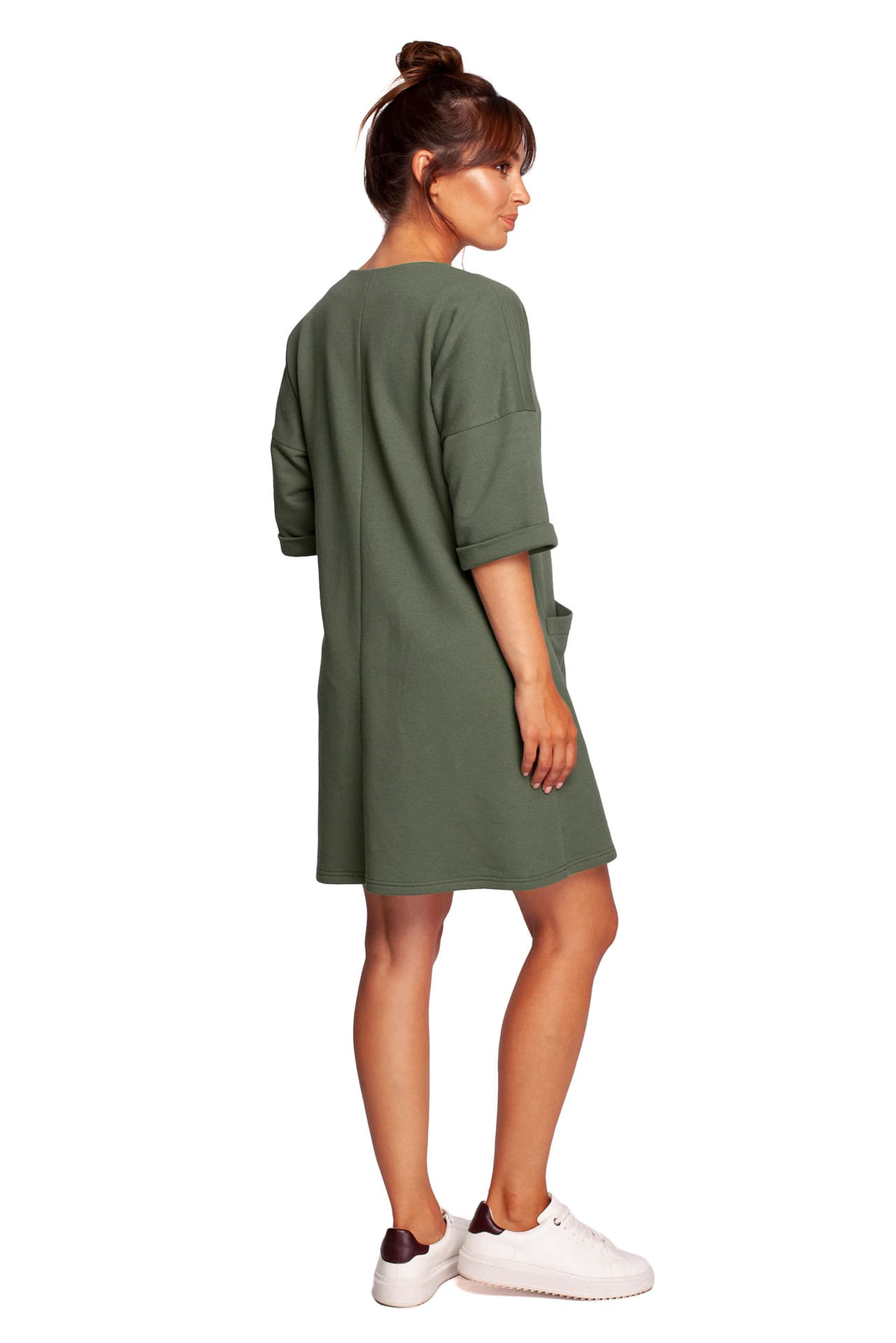 

B233 Tunika z głębokim dekoltem i kieszeniami - khaki (kolor khaki, rozmiar L/XL)