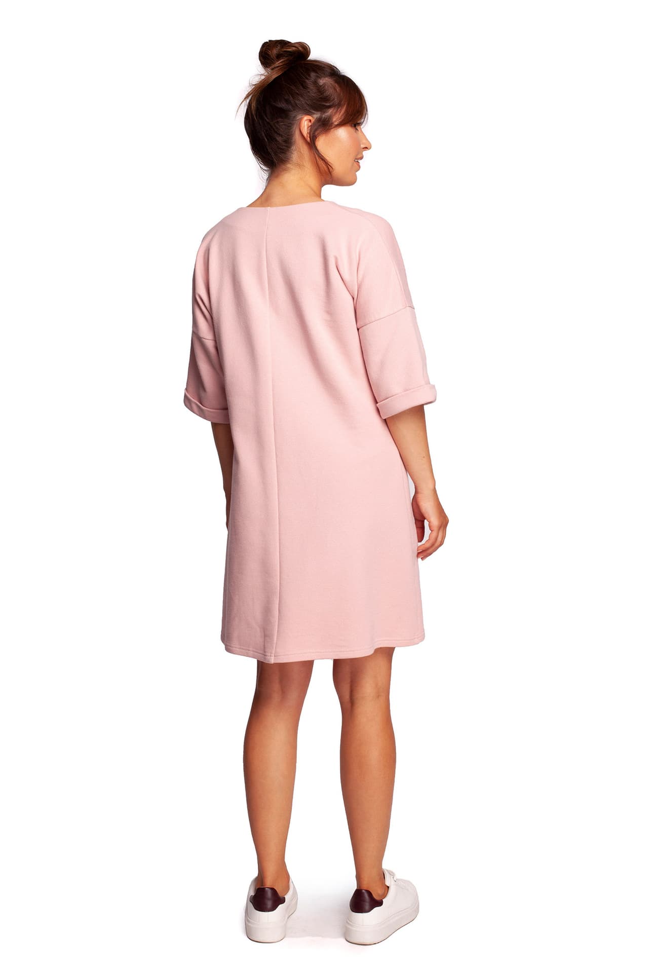 

B233 Tunika z głębokim dekoltem i kieszeniami - pudrowa (kolor pudrowy róż, rozmiar 2XL/3XL)