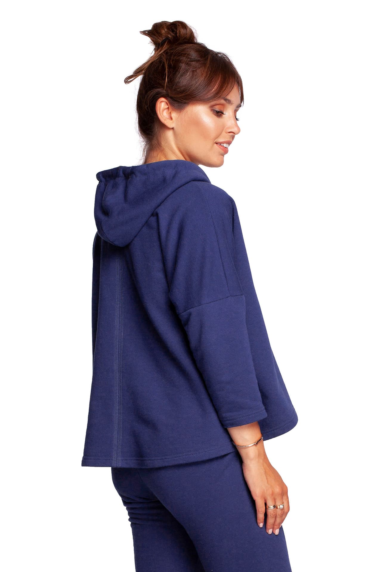 

B239 Bluza o luźnym kroju z kapturem - atramentowa (kolor granat, rozmiar 2XL/3XL)