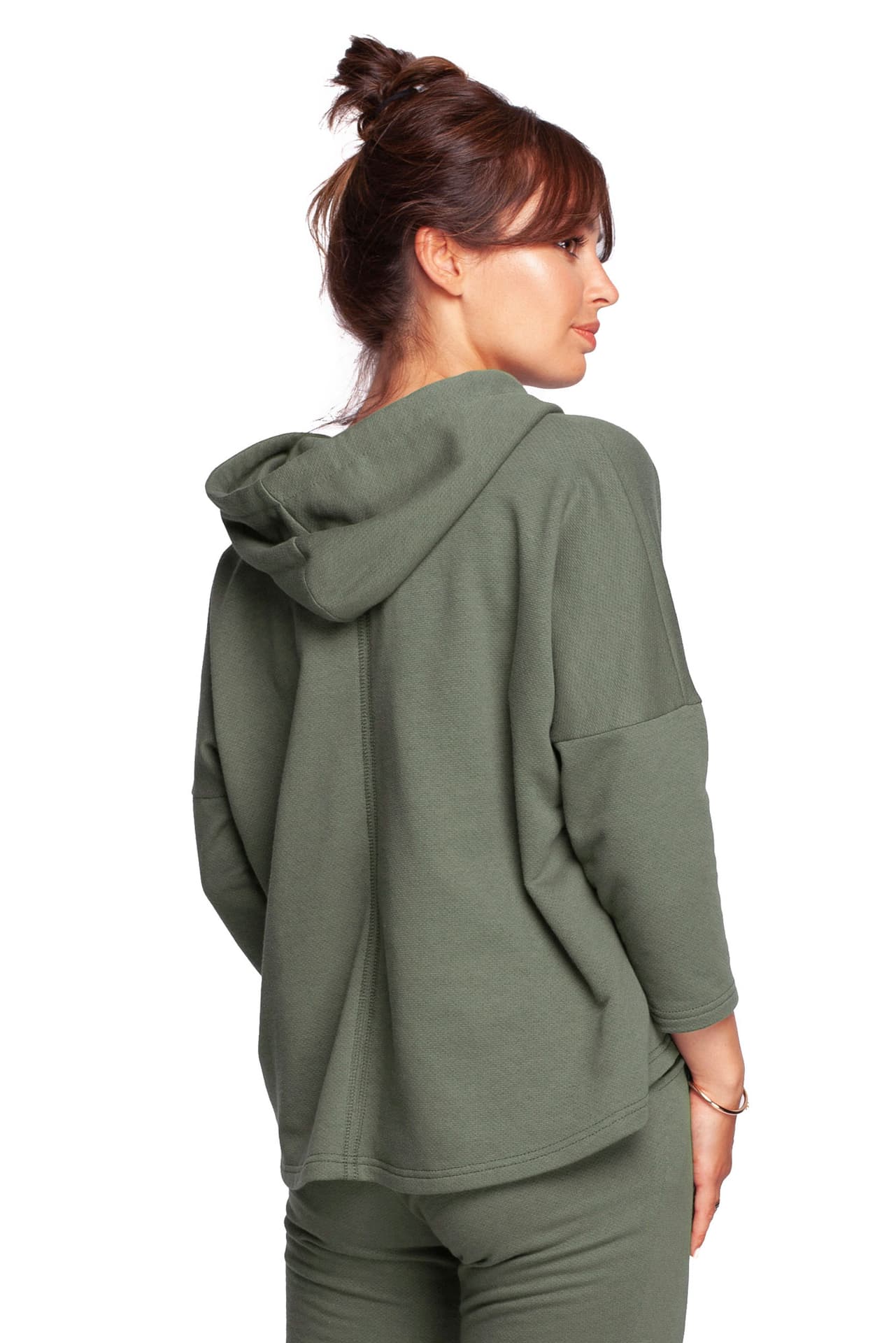 

B239 Bluza o luźnym kroju z kapturem - khaki (kolor khaki, rozmiar 2XL/3XL)