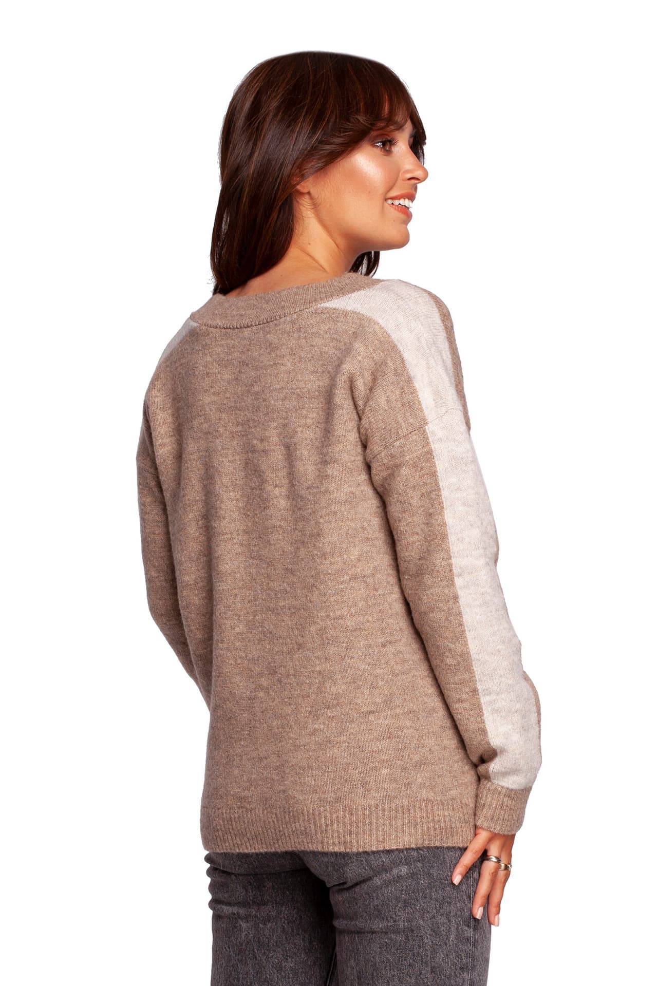 

BK093 Sweter w serek z kontrastowymi lampasami - jasnobrązowy (kolor jasno brązowy, rozmiar S/M)