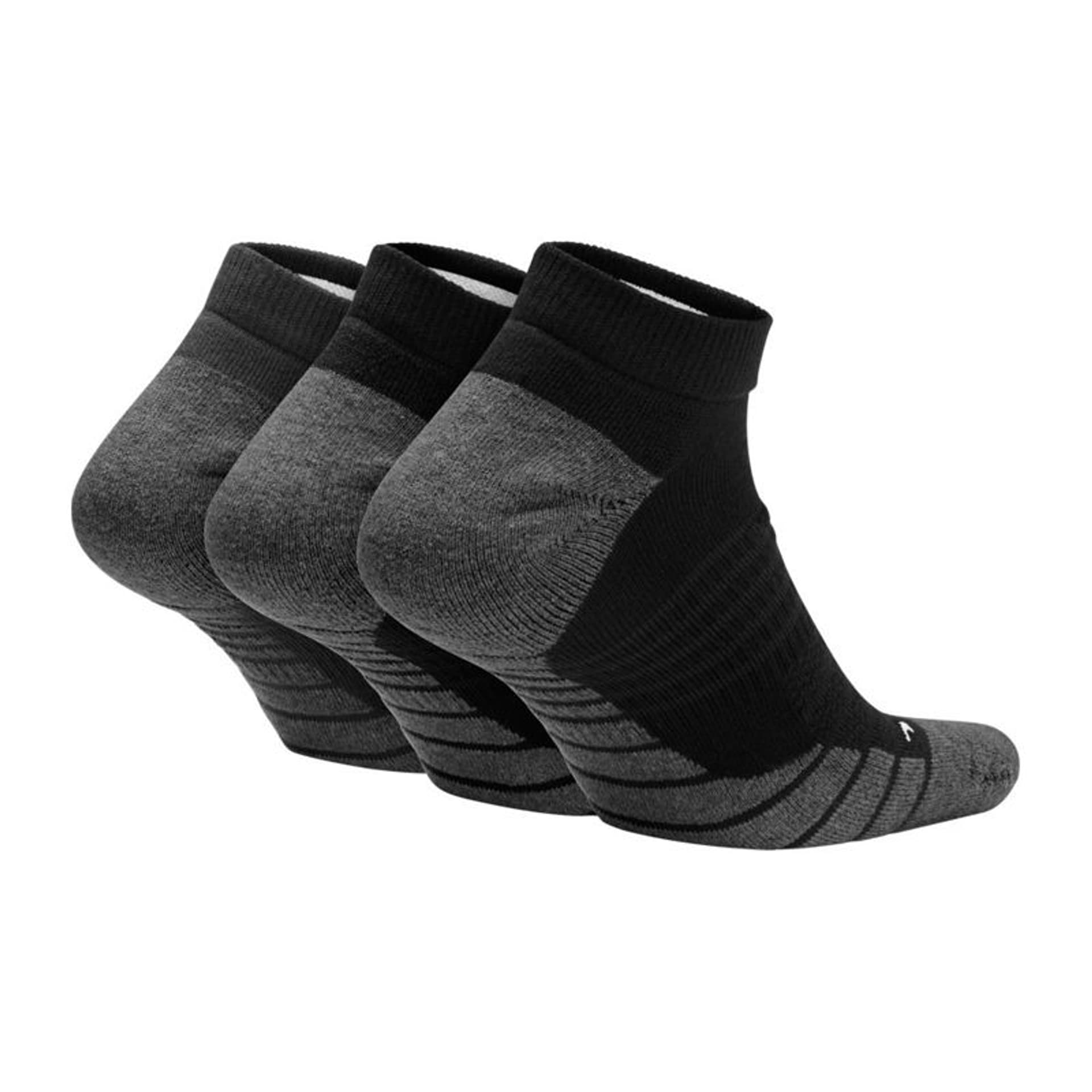 

Skarpety Nike Everyday Max Cushion No-Show 3Pak SX6964 (kolor Czarny, rozmiar 34 - 38)