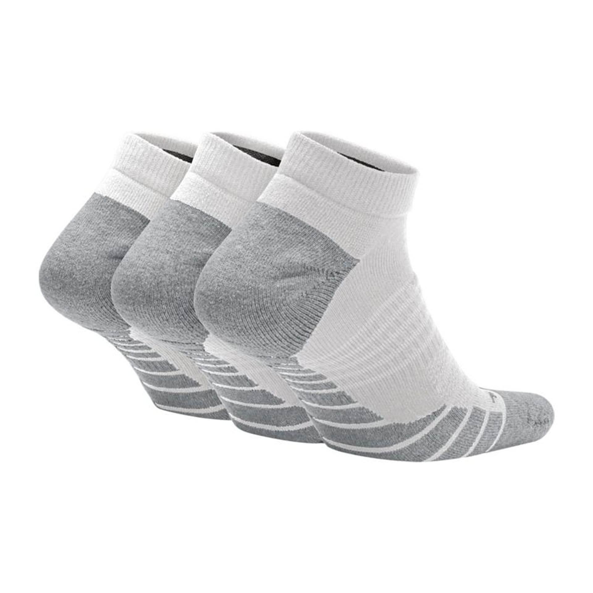 

Skarpety Nike Everyday Max Cushion No-Show 3Pak SX6964 (kolor Biały, rozmiar 39 - 42)