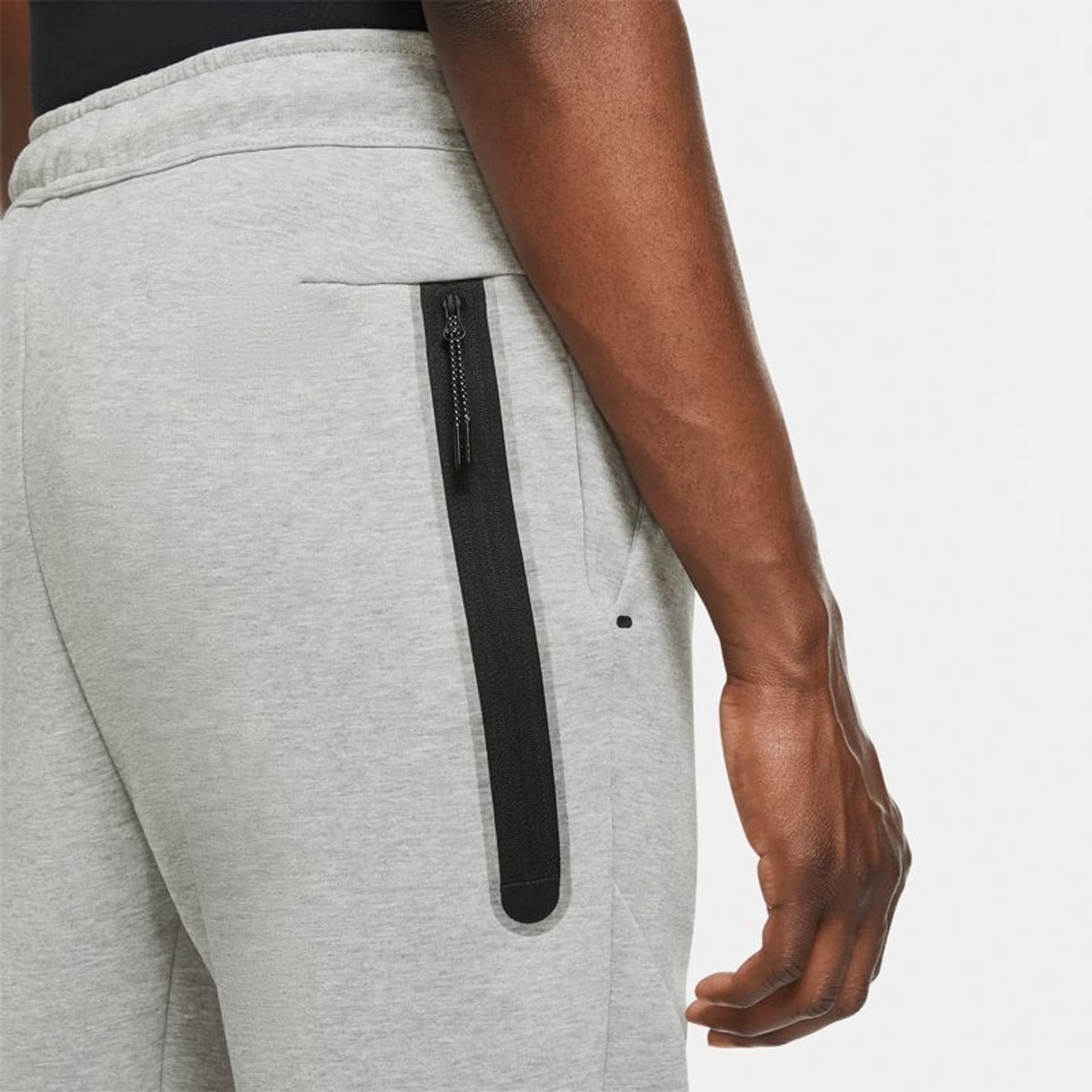 

Spodnie Nike Nsw Tech Fleece Jogger M CU4495 (kolor Szary/Srebrny, rozmiar L)