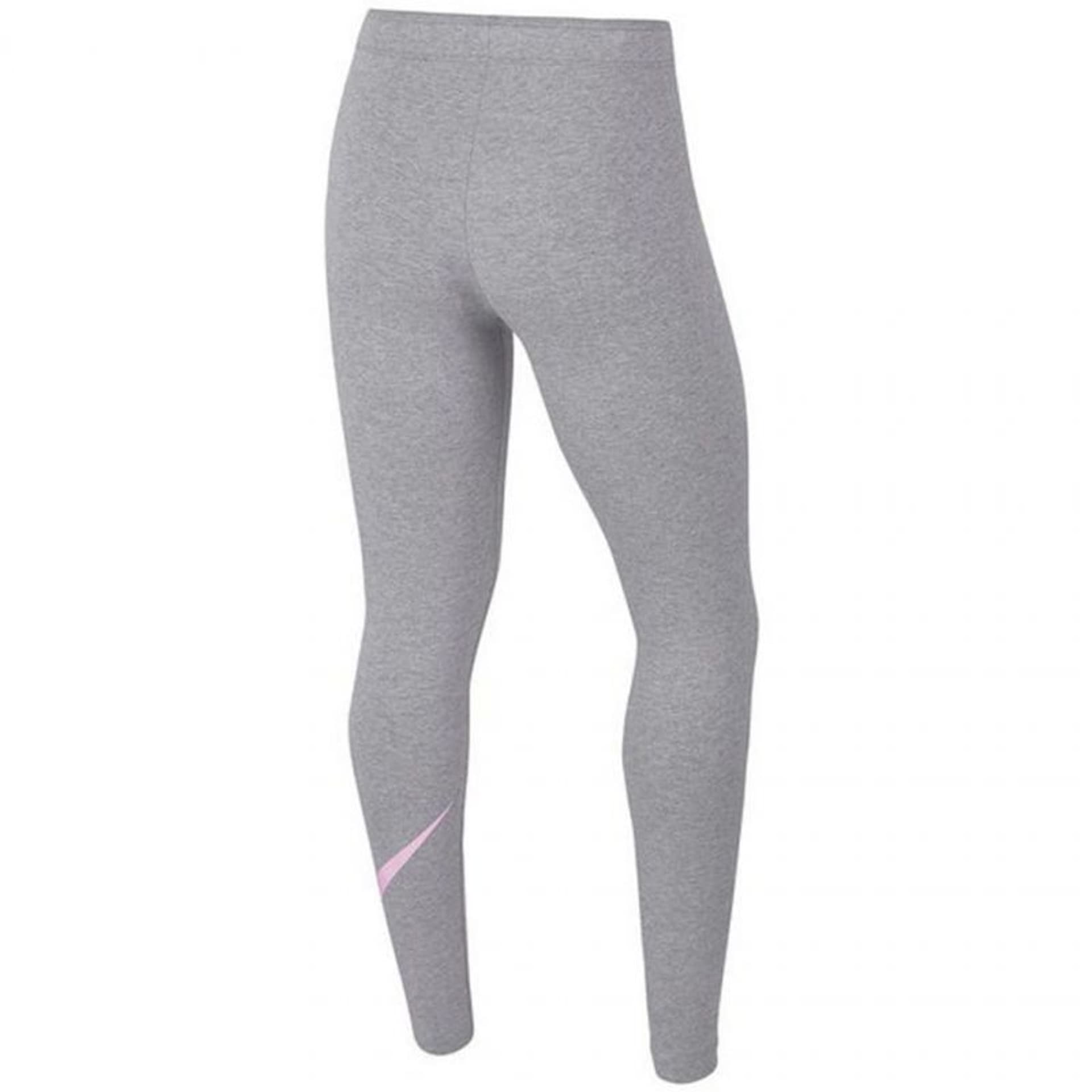 

Legginsy Nike Sportswear Jr AR4076 (kolor Szary/Srebrny, rozmiar XL (158-170cm))