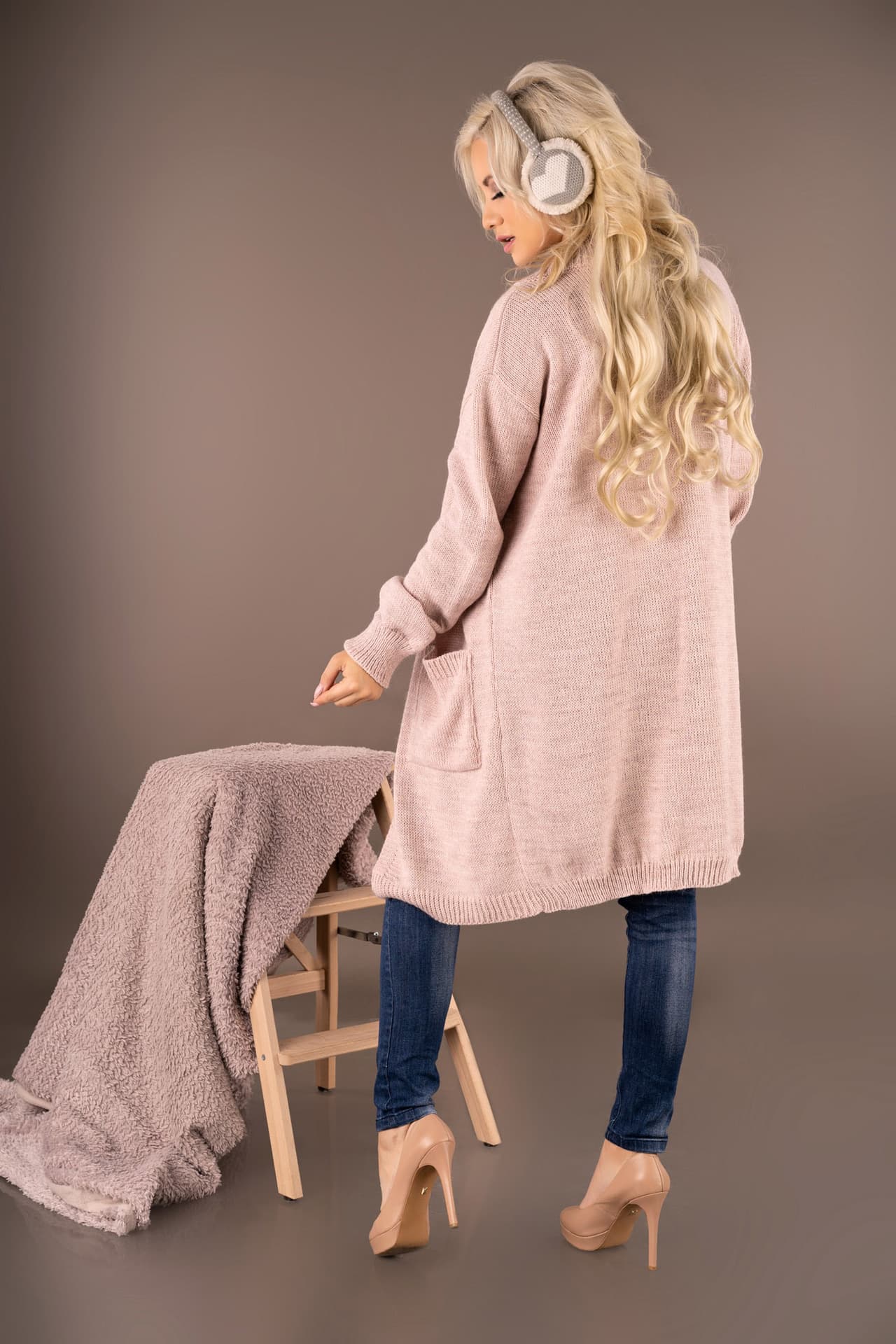 

Elwiran Powder sweter (kolor różowy, rozmiar L/XL)