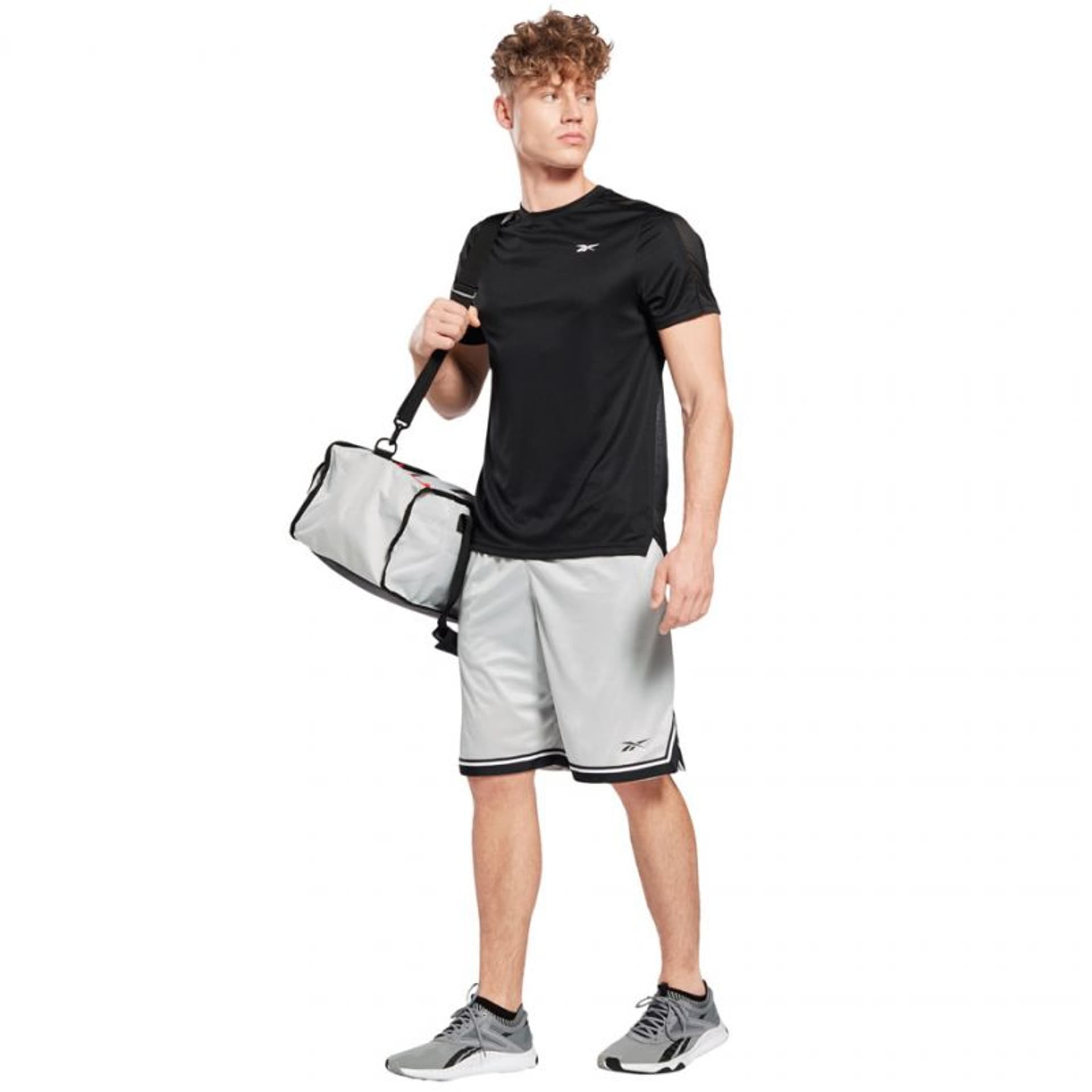 

Koszulka Reebok Workout Ready Short Sleeve Tech Tee M GL3182 (kolor Czarny, rozmiar S)