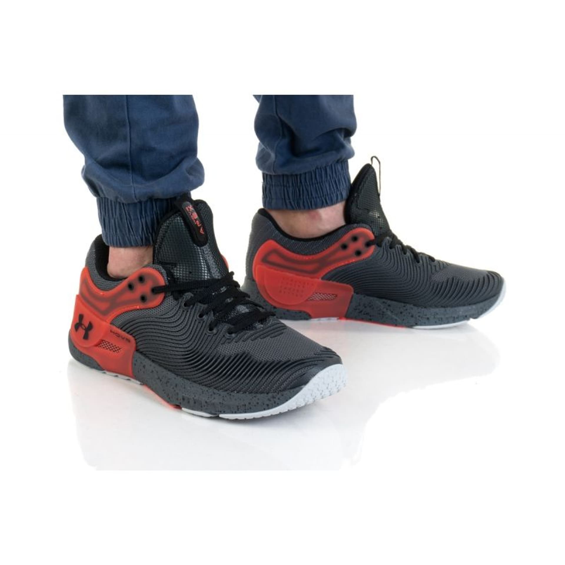 

Buty Under Armour UA HOVR Apex 2 M 3023007 (kolor Czarny. Czerwony, rozmiar 42.5)