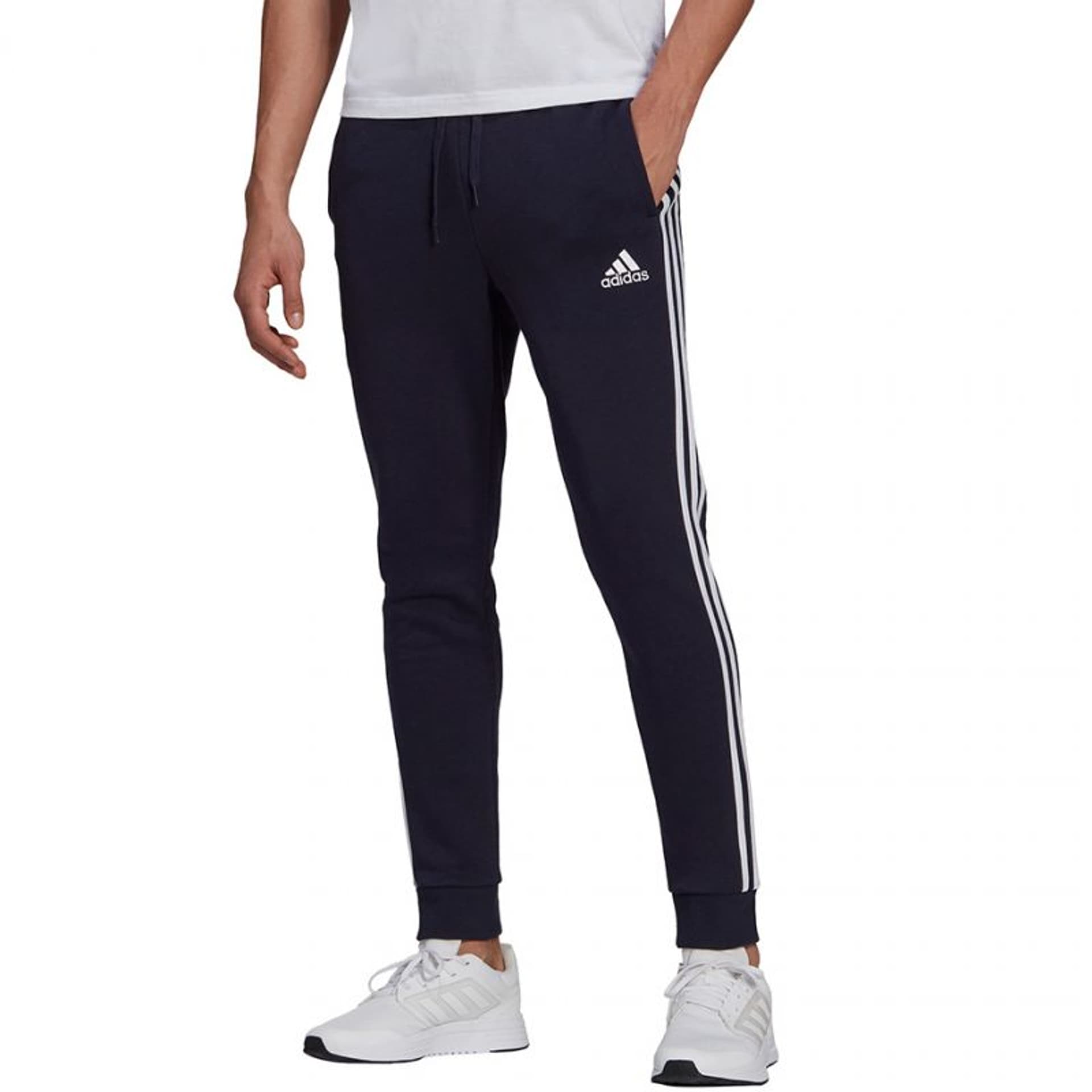 

Spodnie adidas Essentials Fleece Tapered Cuff 3-Band M GK8823 (kolor Czarny, rozmiar S)