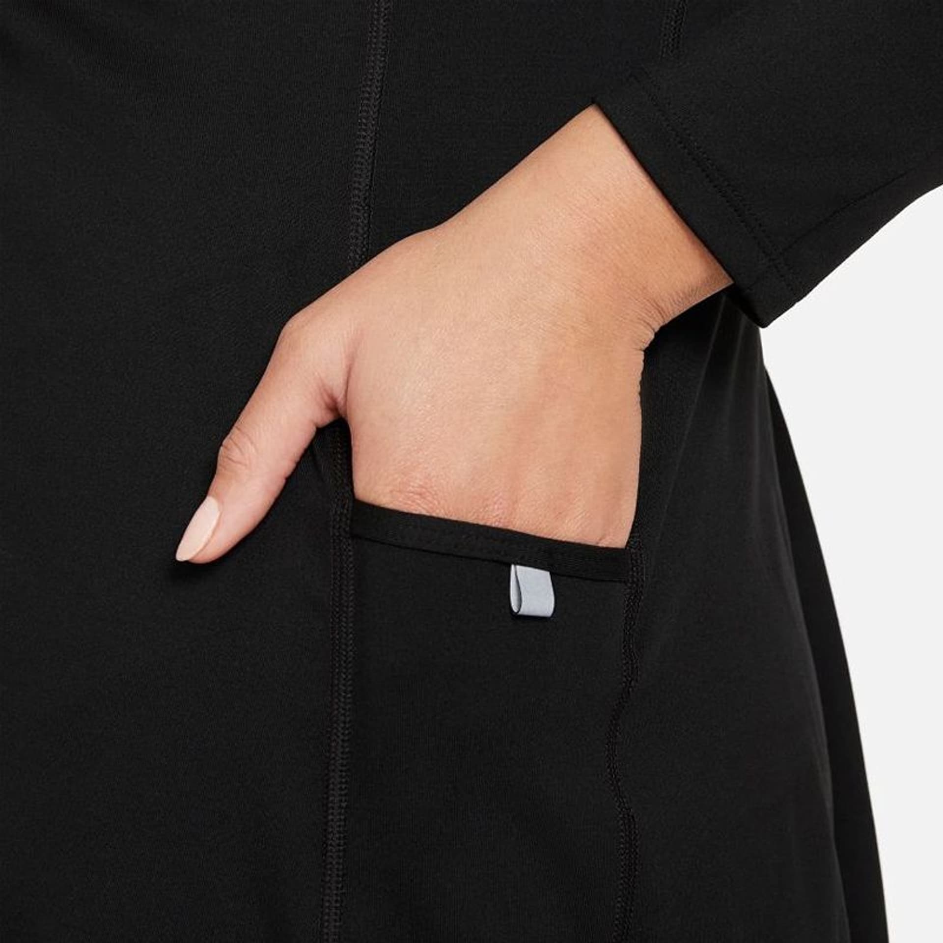 

Koszulka Nike Dri-FIT Element W CU3220 (kolor Czarny, rozmiar L)