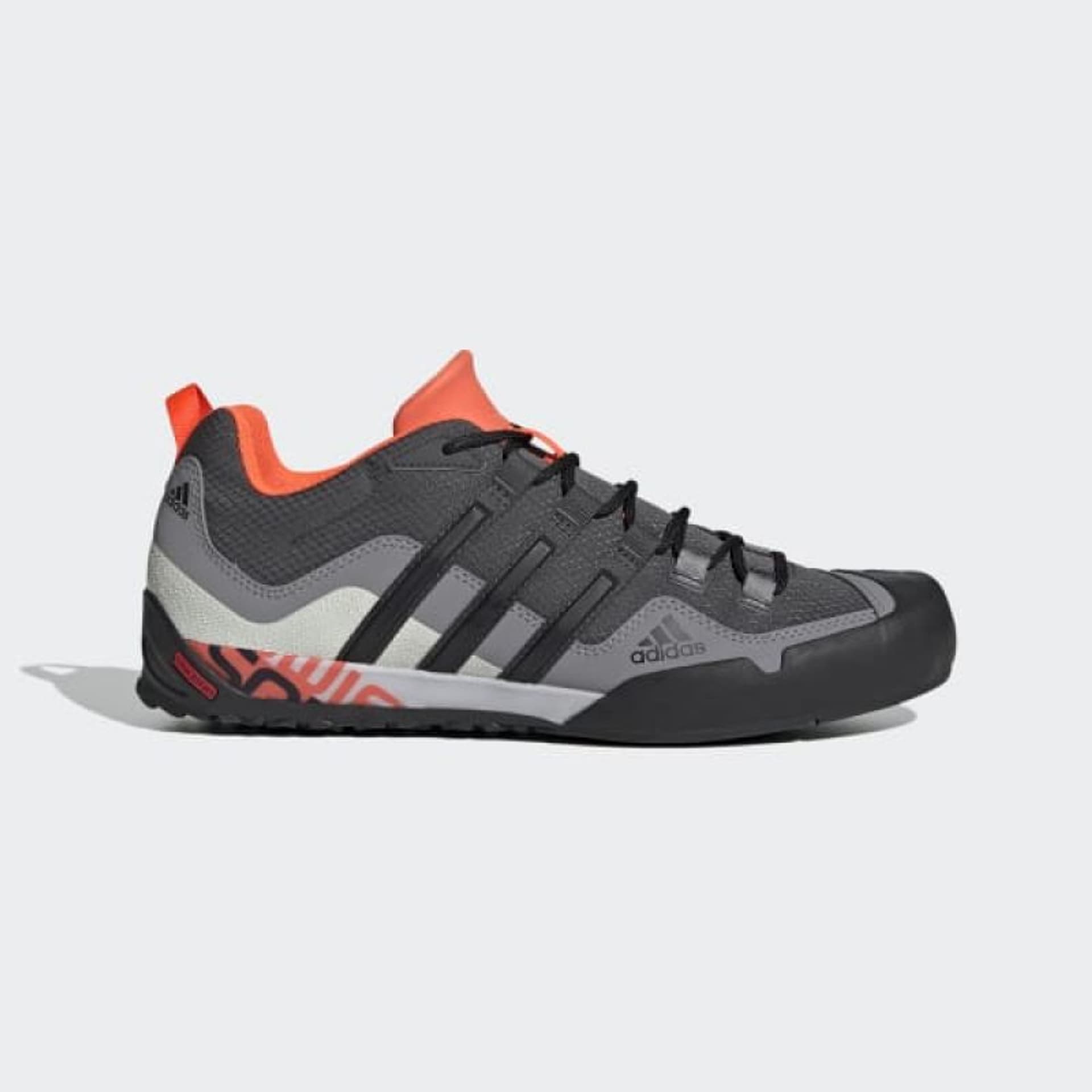 

Buty adidas Terrex Swift Solo M (kolor Szary/Srebrny, rozmiar 42 2/3)