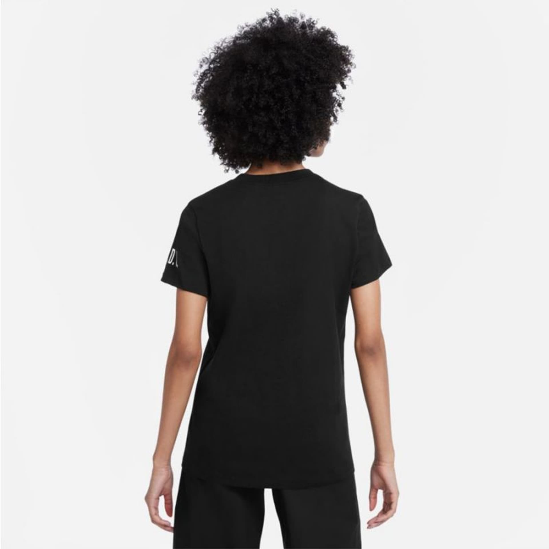 

Koszulka Nike Sportswear W DJ1816 (kolor Czarny, rozmiar S)