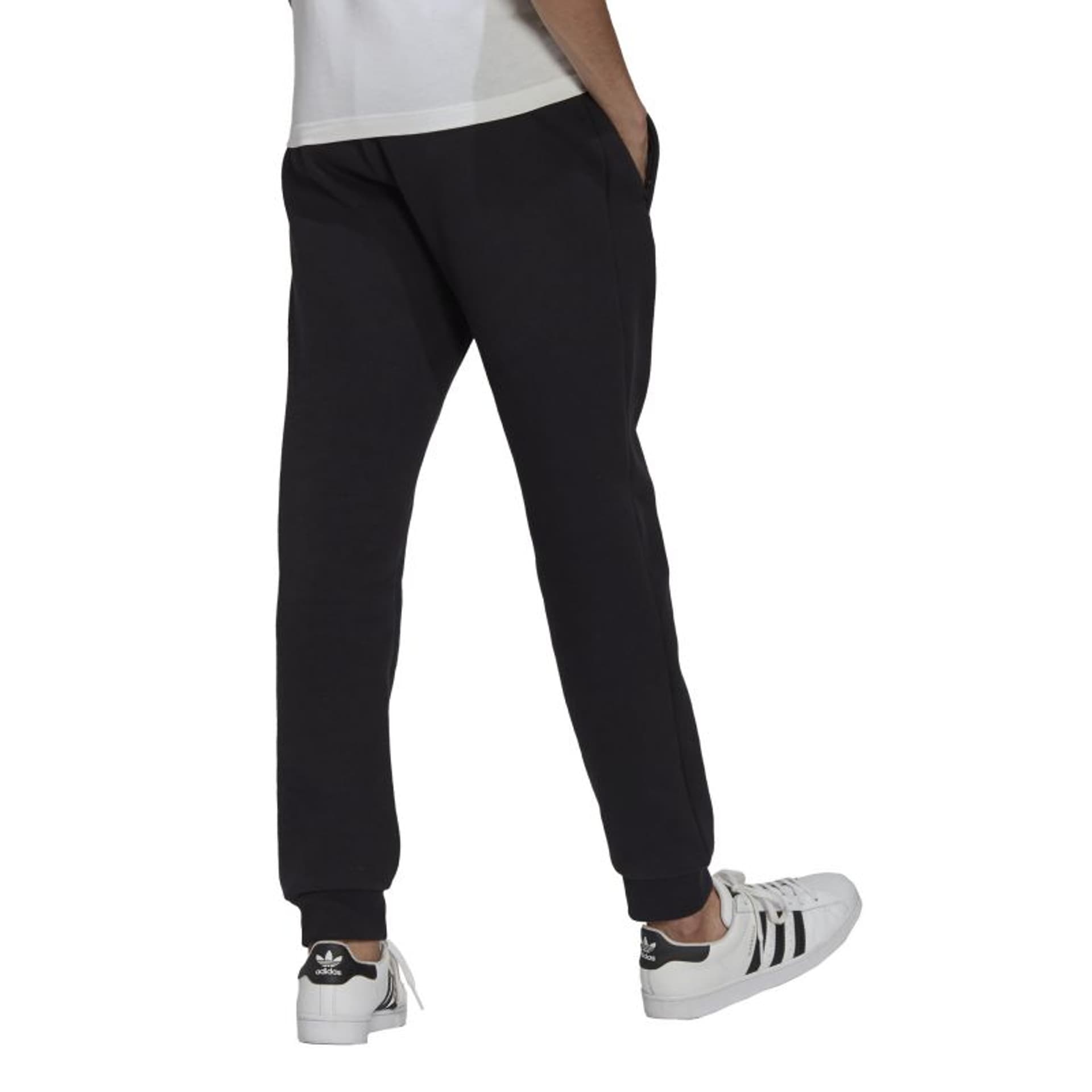 

Spodnie adidas Essential M (kolor Czarny, rozmiar XXL (193cm))