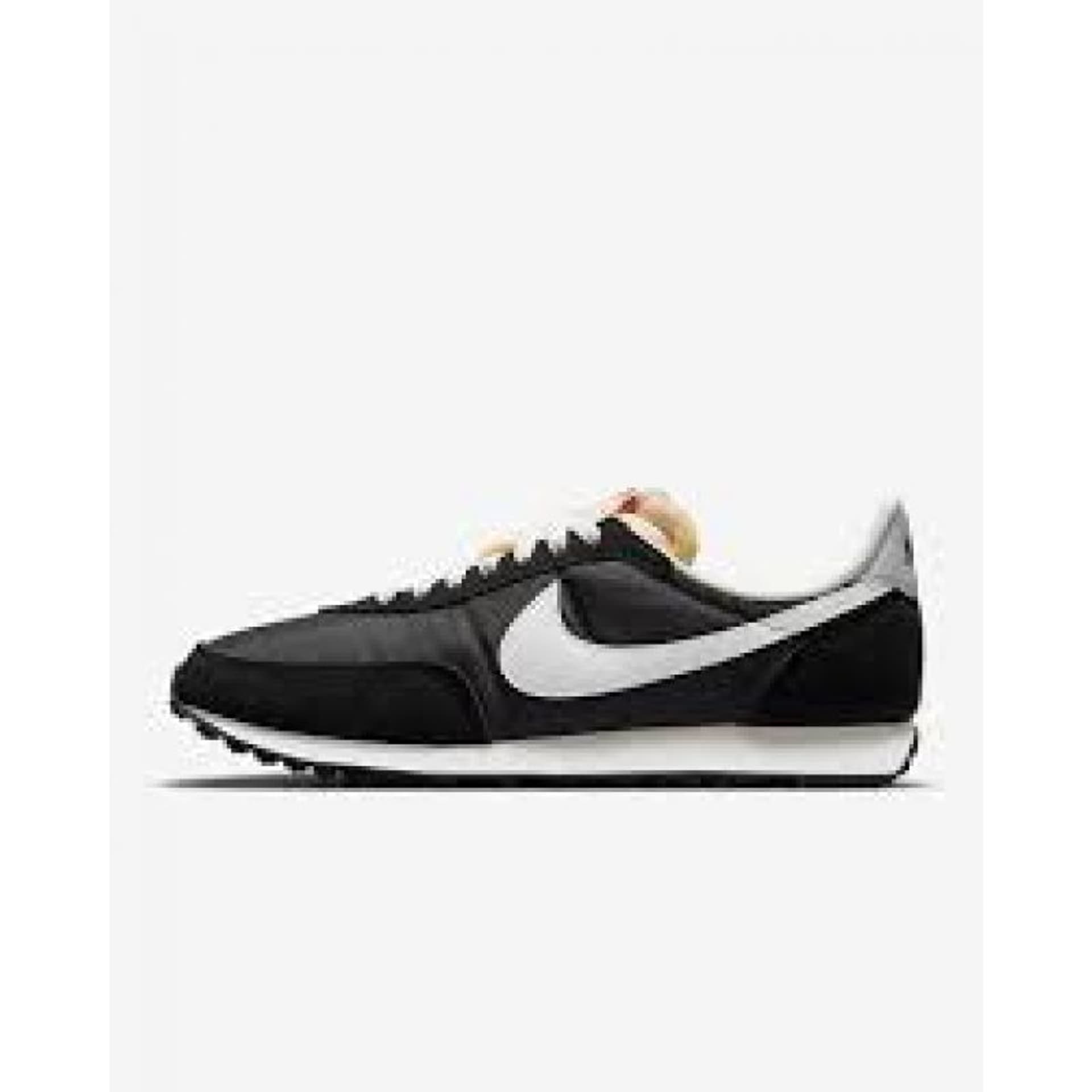 

Buty Nike Waffle Trainer 2 M DH1349 (kolor Czarny, rozmiar 44)