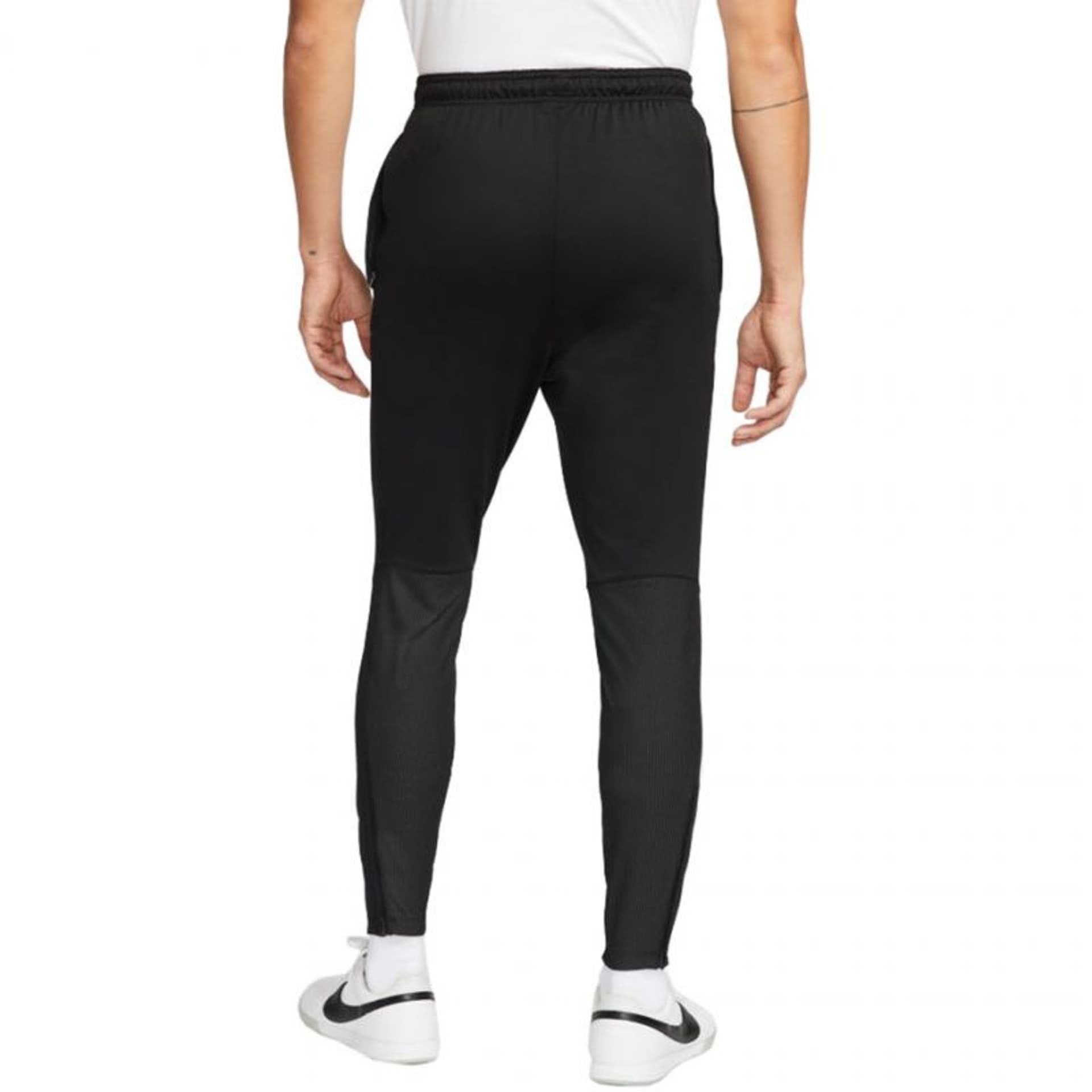 

Spodnie Nike Therma-Fit Strike Pant Kwpz Winter Warrior M DC9159 (kolor Czarny, rozmiar 2XL)