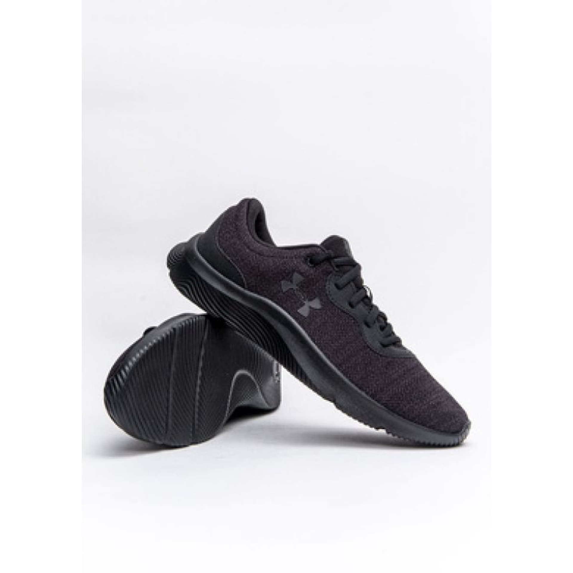 

Buty Under Armour 2 M 3024134 (kolor Czarny, rozmiar 41)