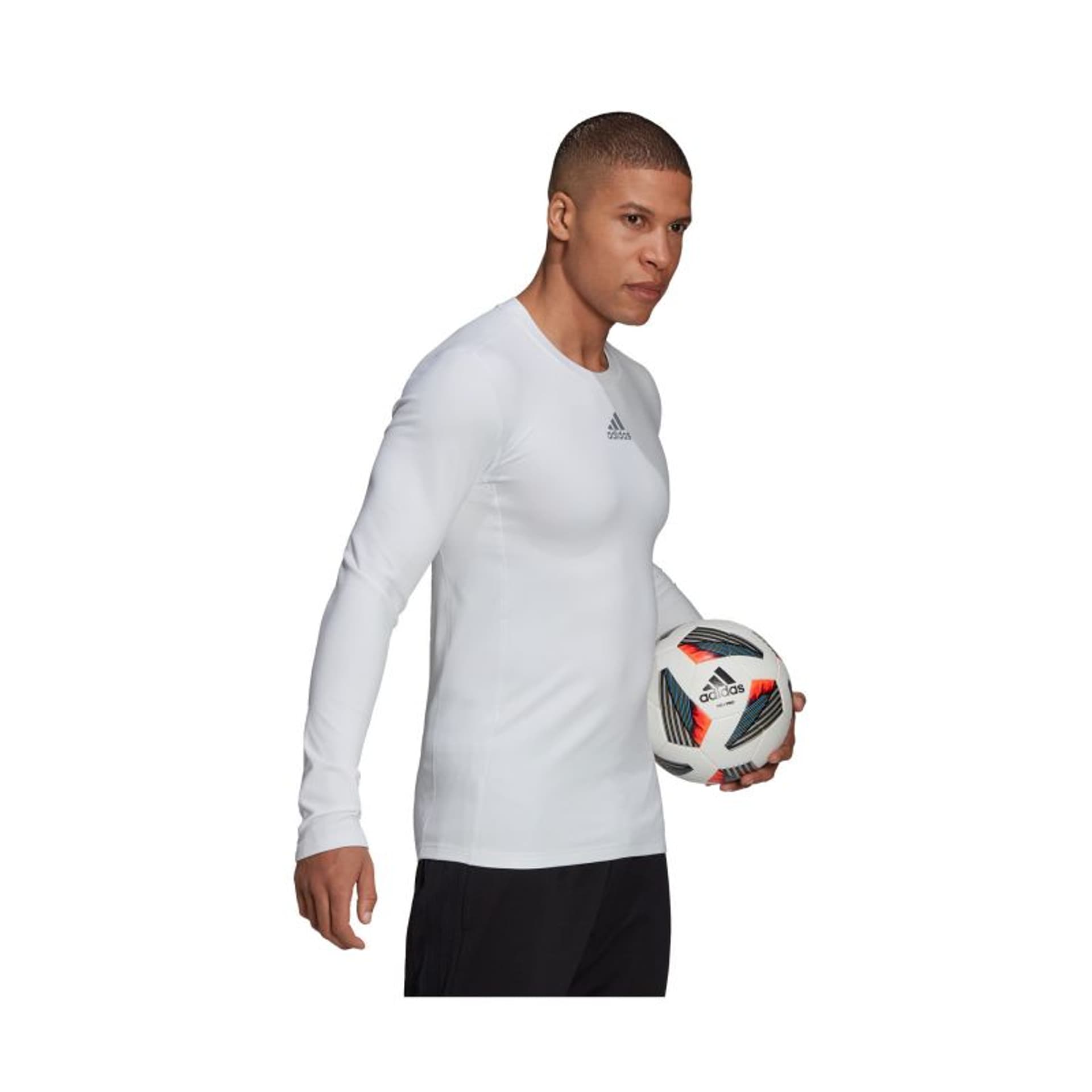 

Koszulka adidas TechFit Warm M (kolor Biały, rozmiar XL)