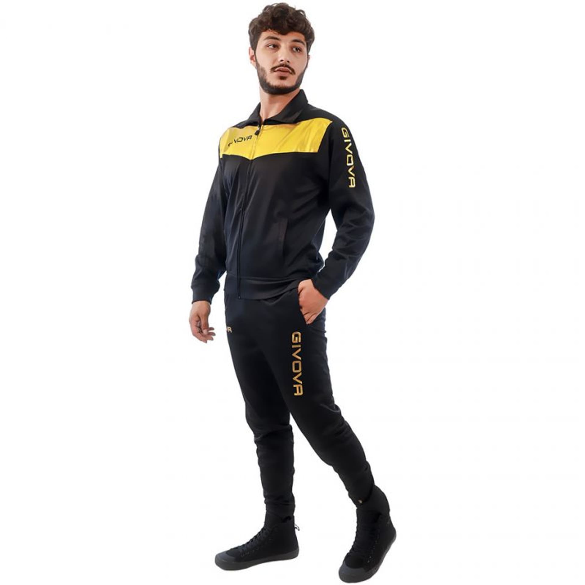 

Dres Givova Luxury Visa M TR018L (kolor Czarny. Złoty, rozmiar L)