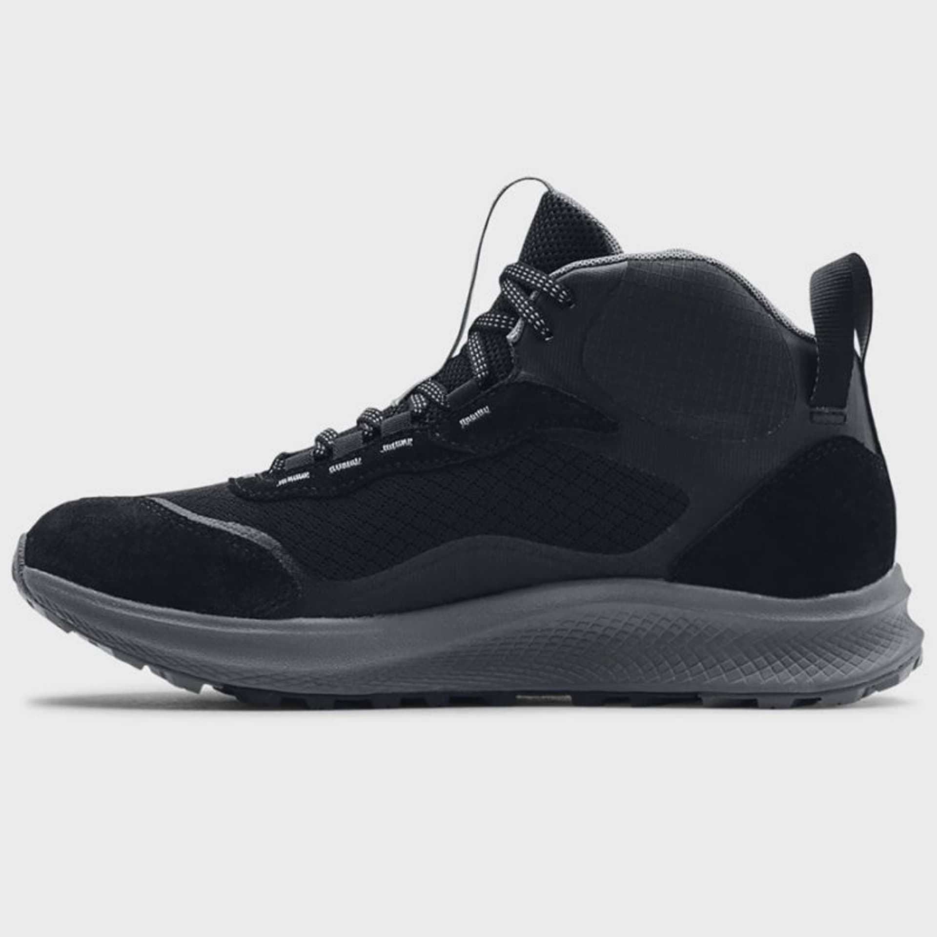 

Buty Under Armour Charged Bandit Trek 2 M 3024267 (kolor Czarny, rozmiar 42 1/2)