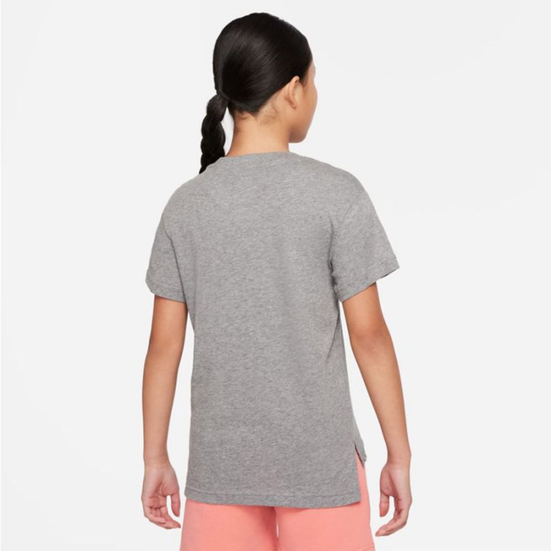 

Koszulka Nike Sportswear Jr AR5088 (kolor Szary/Srebrny, rozmiar L (147-158))