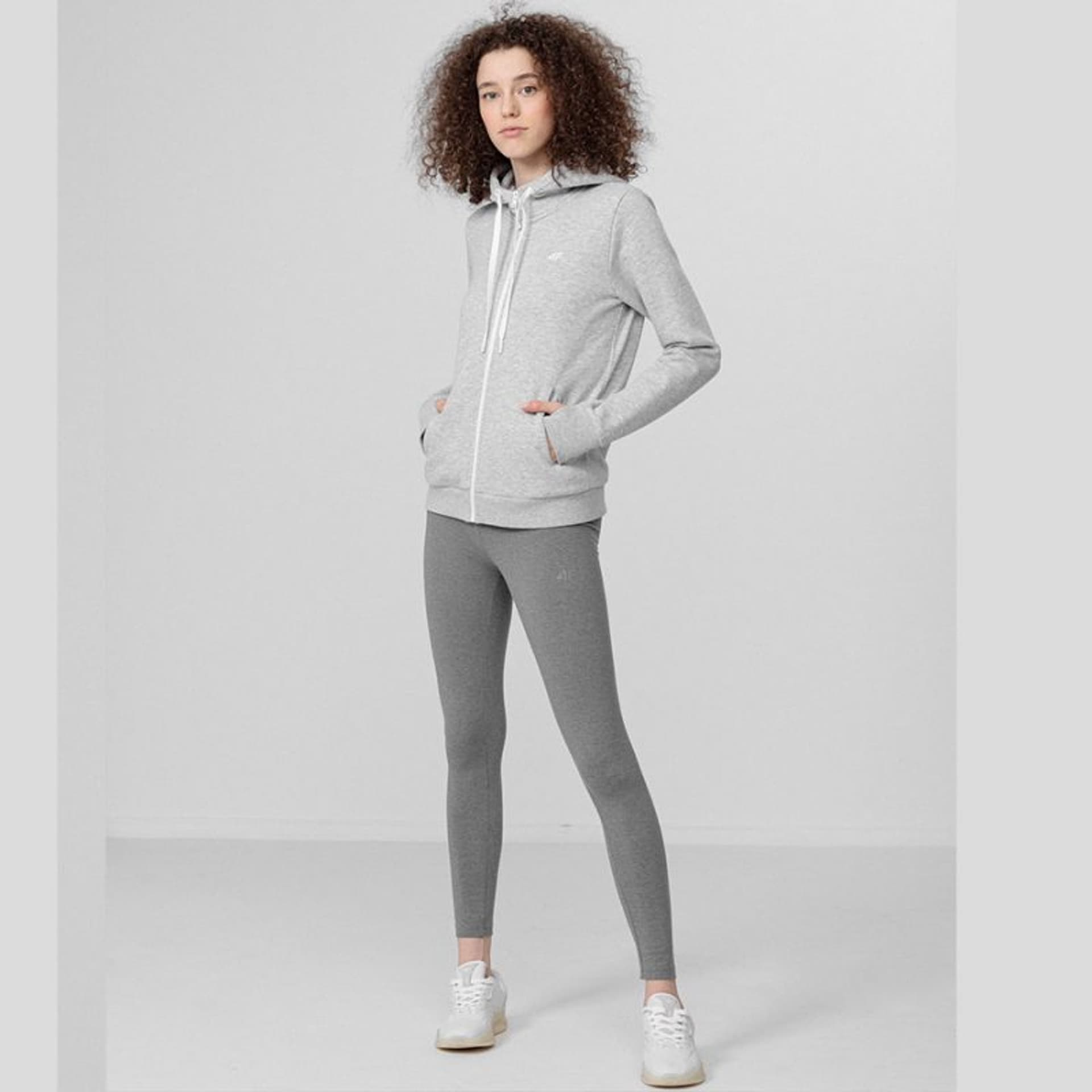 

Bluza 4F W H4L22-BLD353 (kolor Szary/Srebrny, rozmiar S)