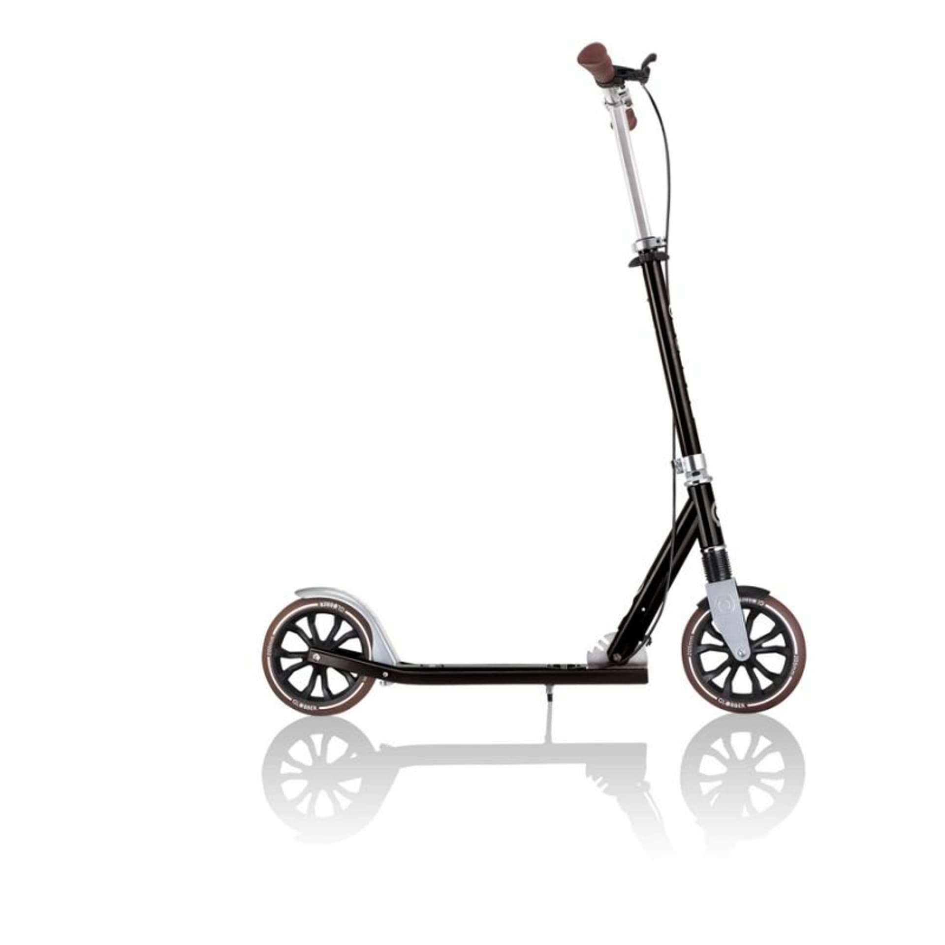 

Hulajnoga Globber NL 205 Dluxe Jr 685 (kolor Czarny)