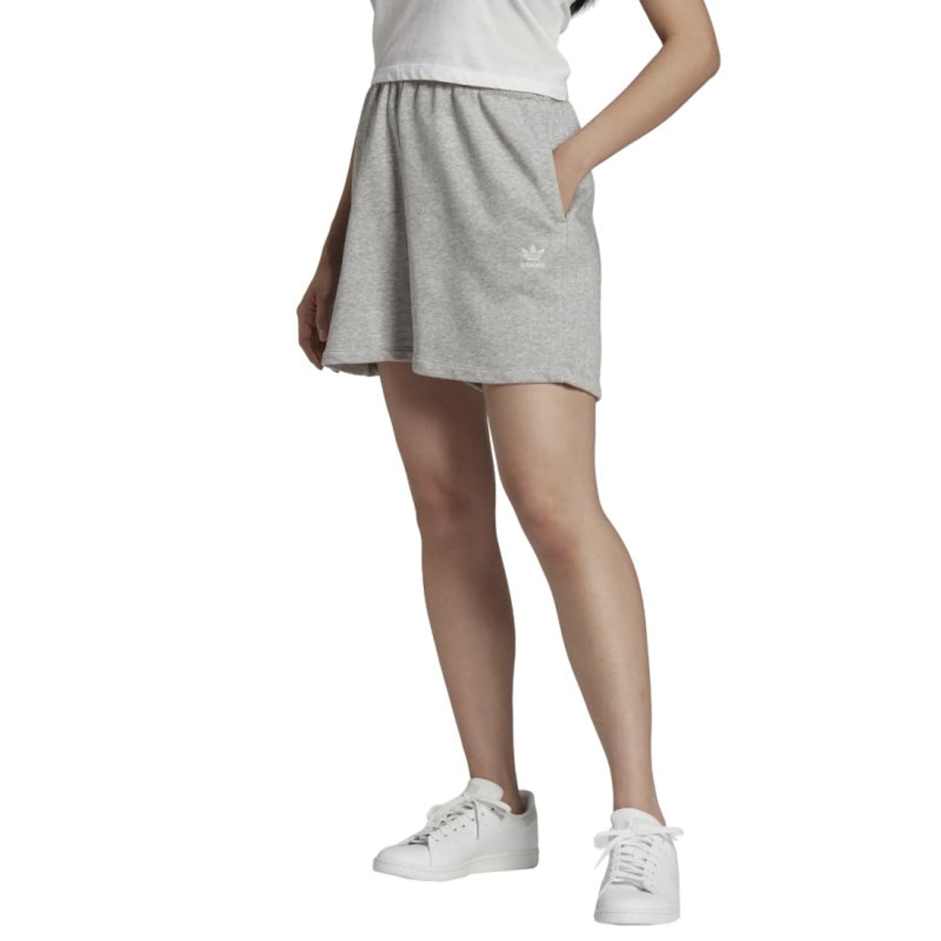 

Spodenki adidas Adicolor Essentials French Terry Shorts W (kolor Szary/Srebrny, rozmiar 36)