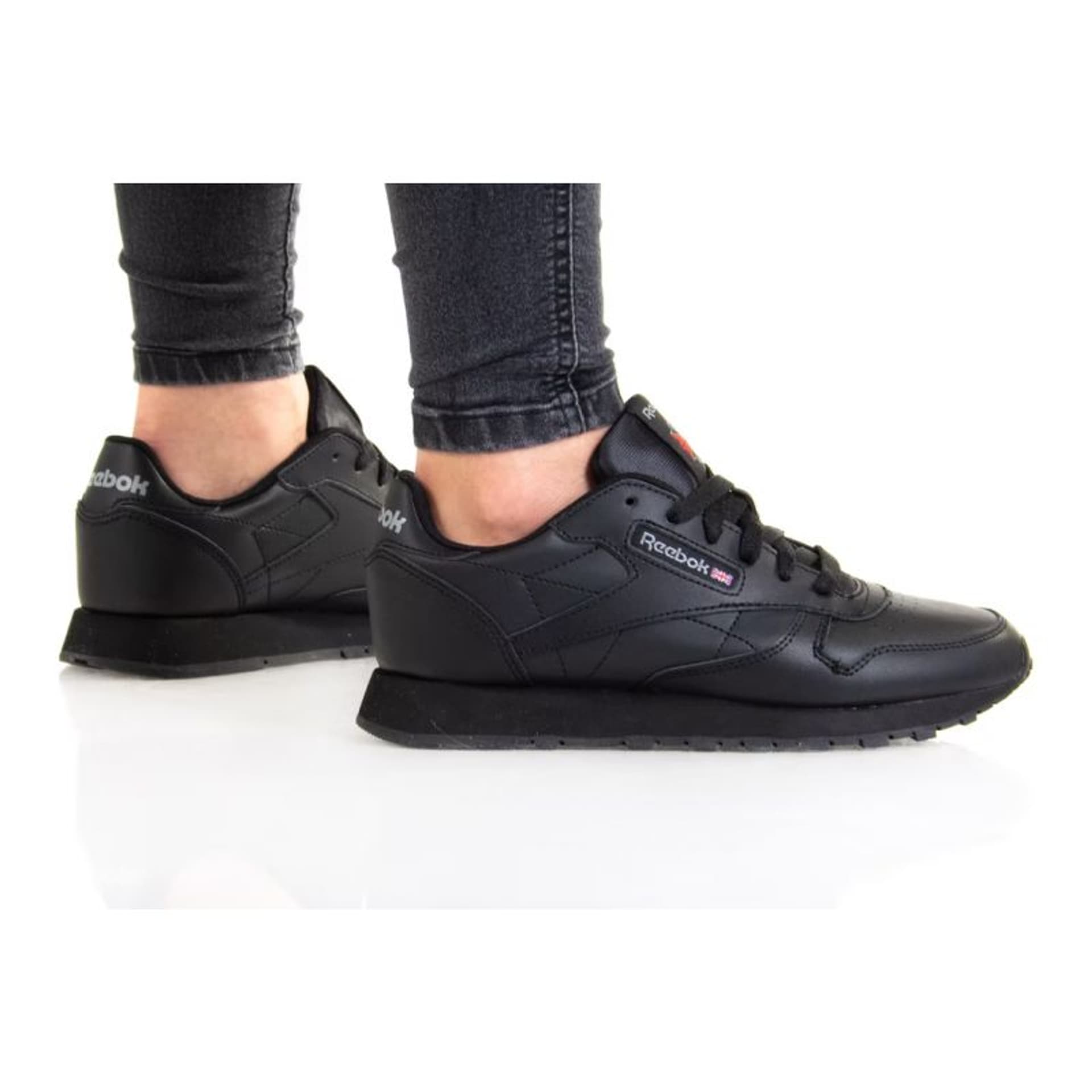 

Buty Reebok Cl Lthr Jr (kolor Czarny, rozmiar 36.5)