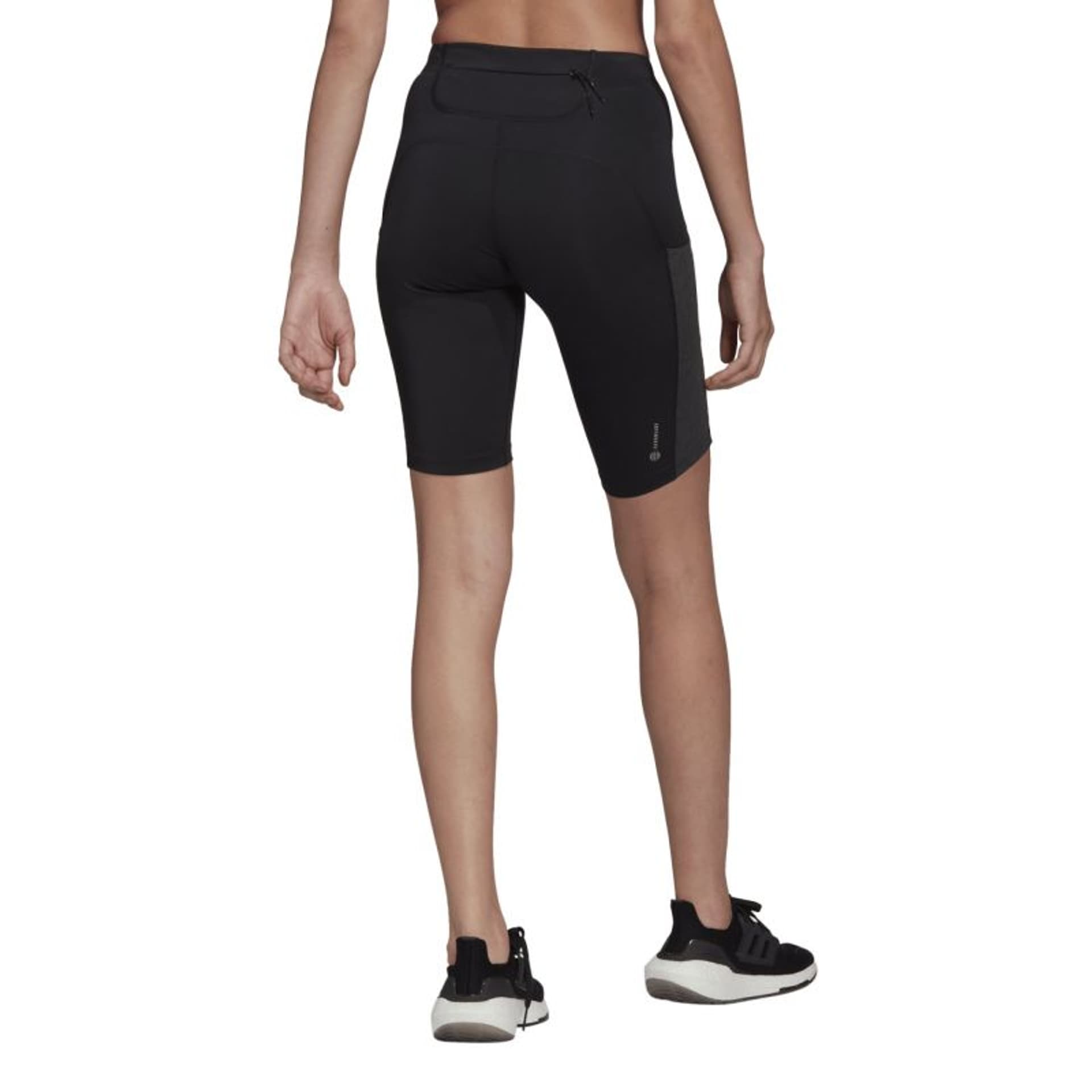 

Spodenki adidas Well Being COLD.RDY Training Pants W (kolor Czarny, rozmiar M)