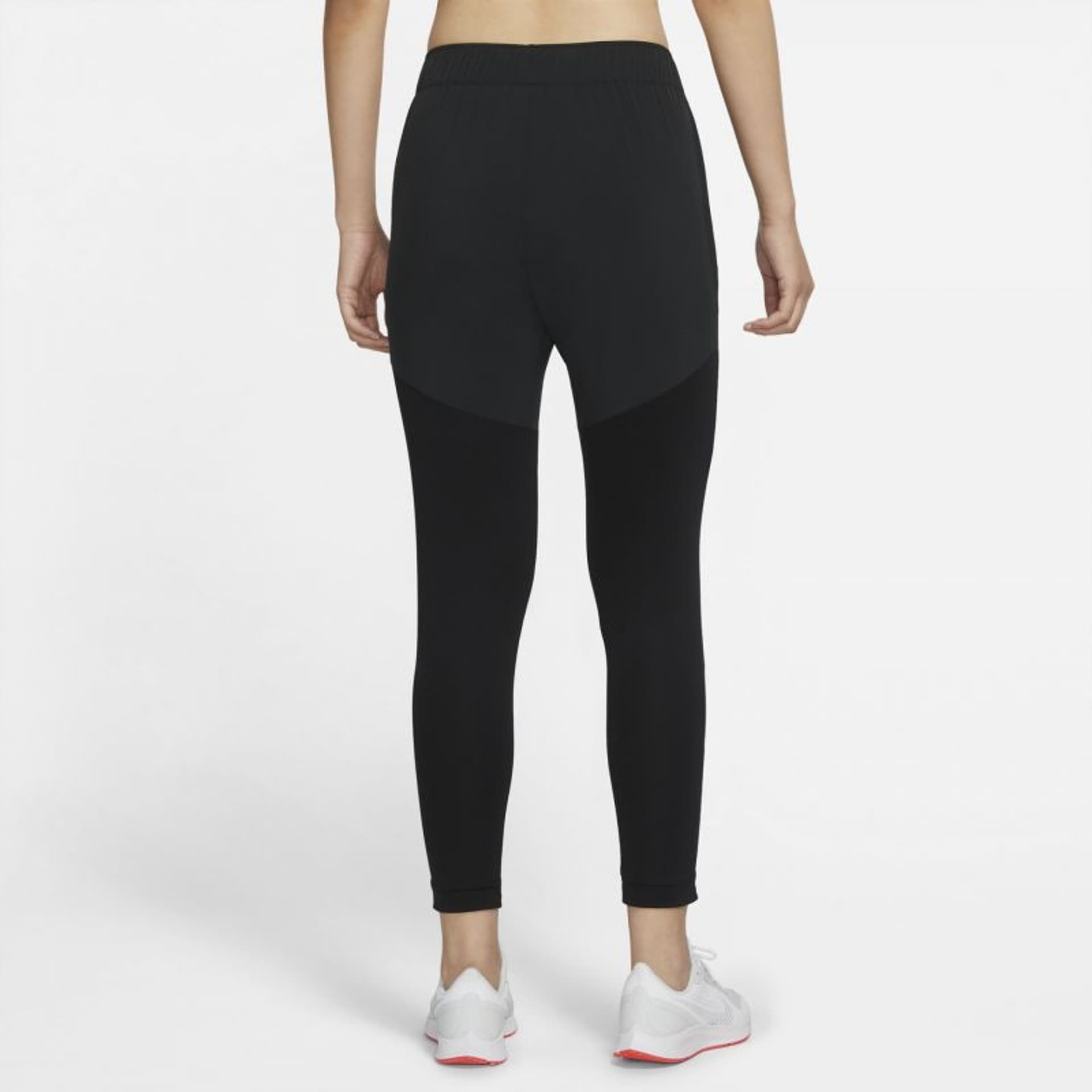 

Spodnie Nike Dri-FIT Essential W DH6975 (kolor Czarny, rozmiar XS)