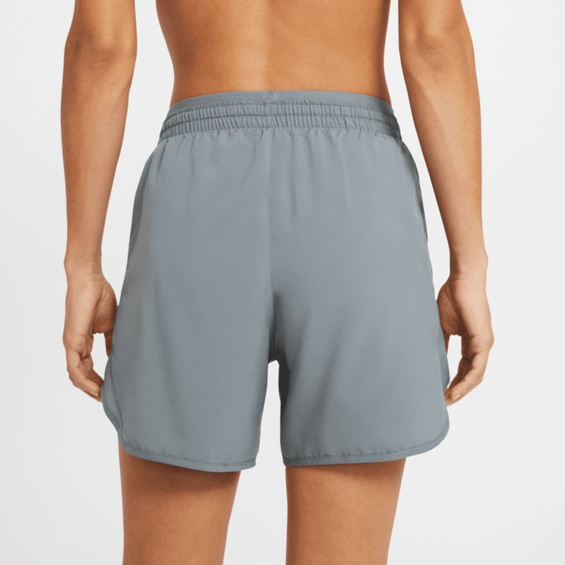 

Spodenki Nike Tempo Luxe W CZ9576 (kolor Szary/Srebrny, rozmiar XS)