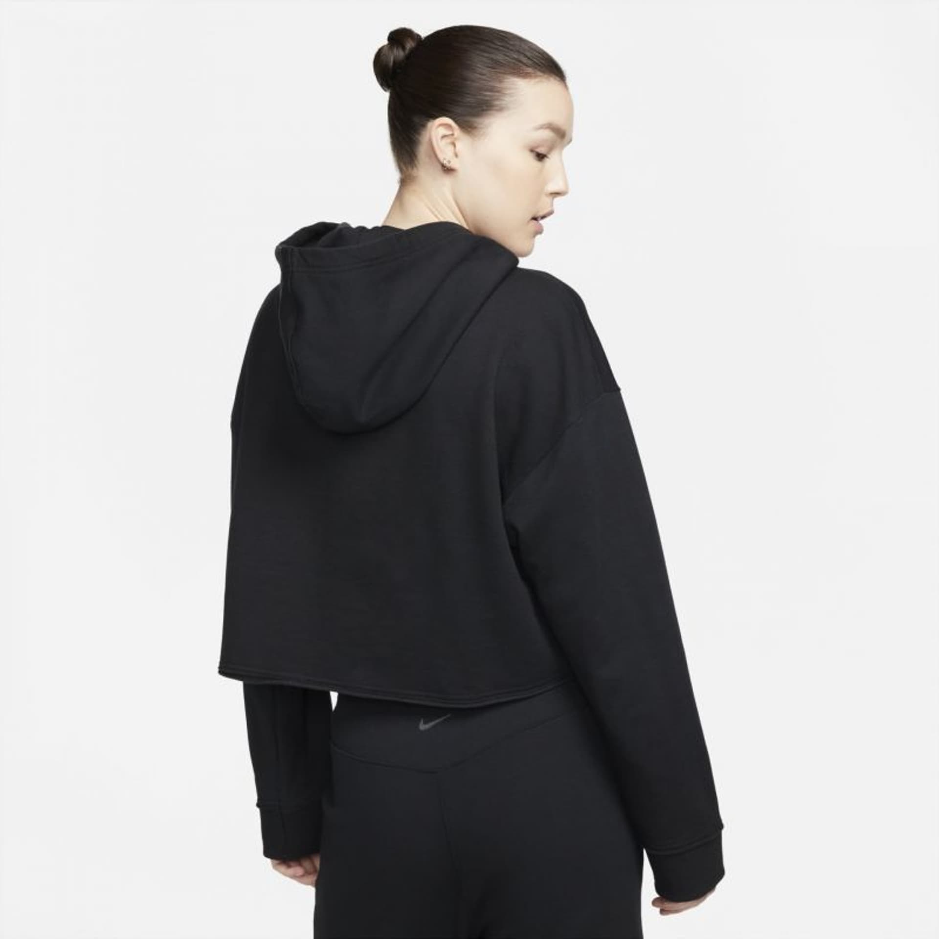 

Bluza Nike Yoga Luxe W DM6981 (kolor Czarny, rozmiar S)