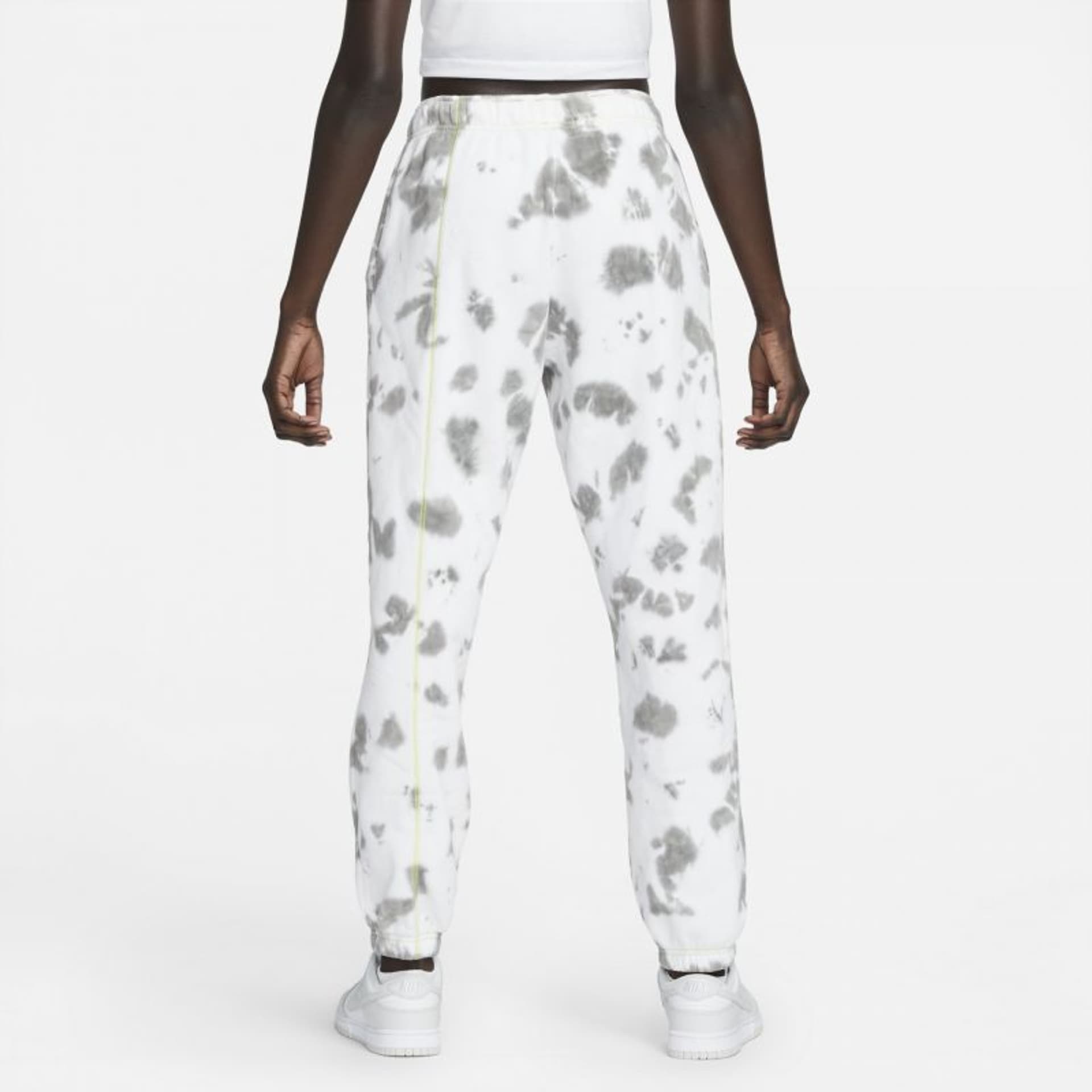

Spodnie Nike Sportswear W DM6363 (kolor Biały, rozmiar M)