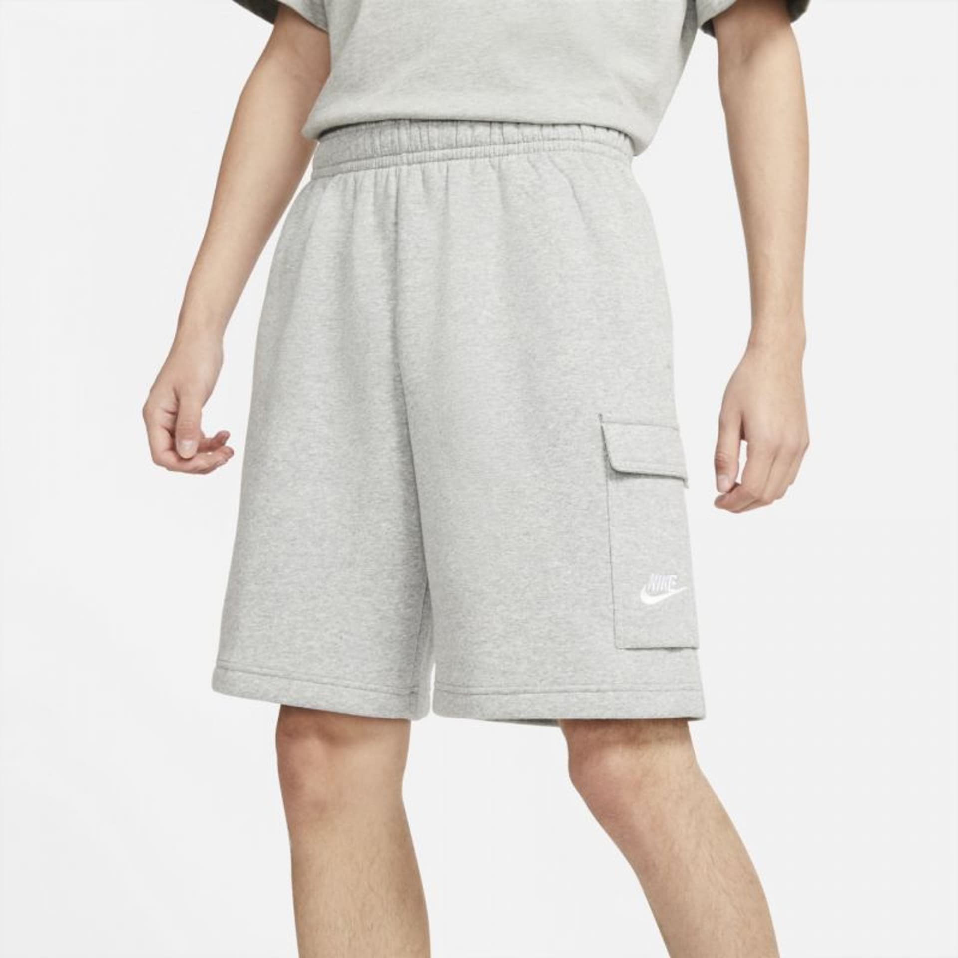 

Spodenki Nike Sportswear Club M CZ9956 (kolor Szary/Srebrny, rozmiar L)