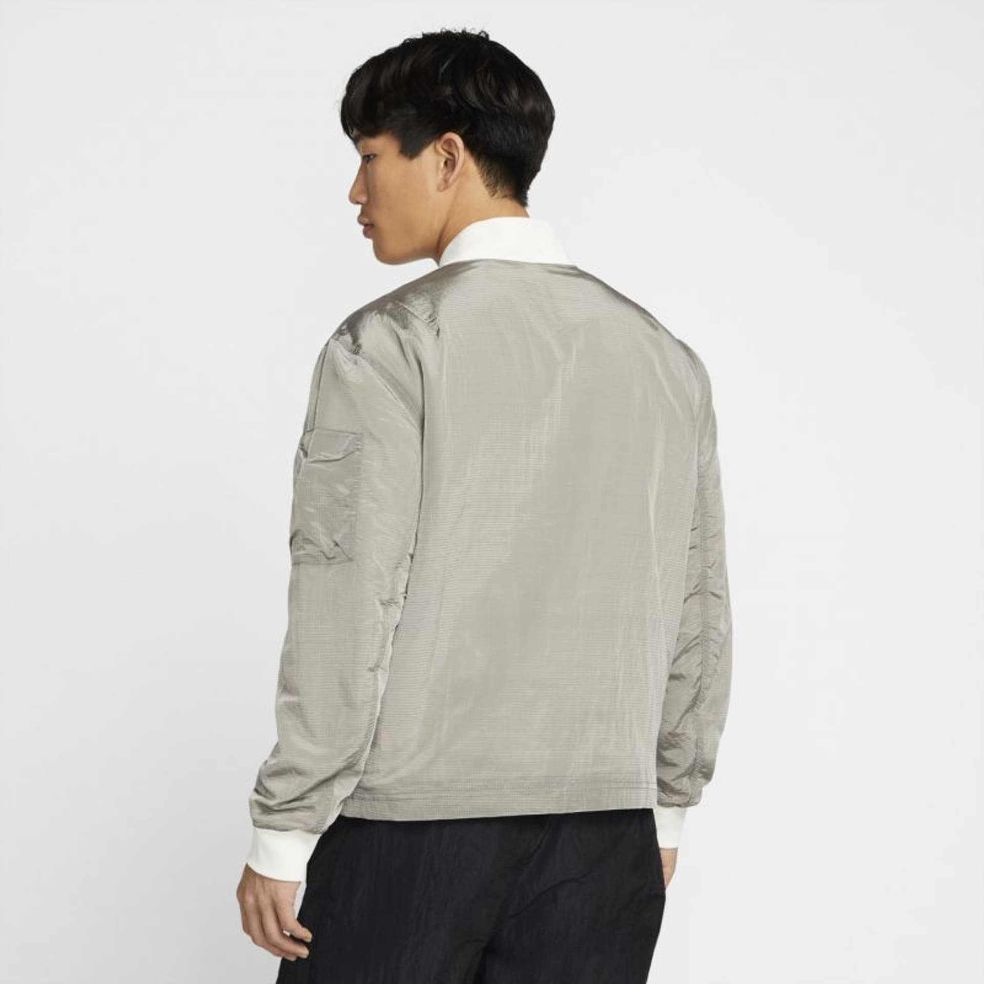

Kurtka Nike Sportswear Style Essentials M DM6698 (kolor Szary/Srebrny, rozmiar M)