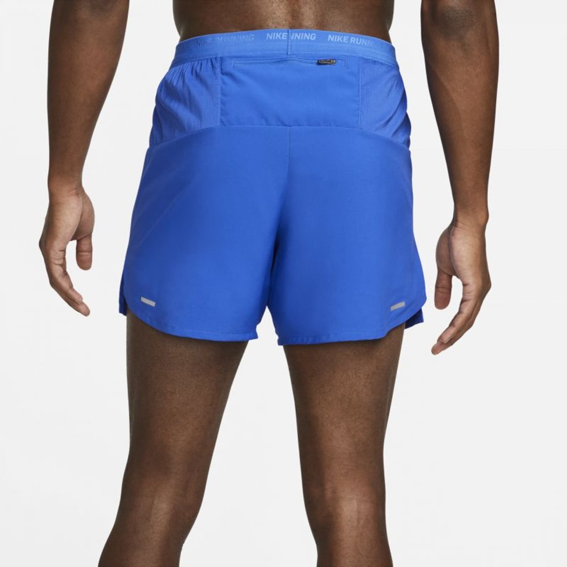 

Spodenki Nike Dri-FIT Stride M DM4755 (kolor Niebieski, rozmiar S)