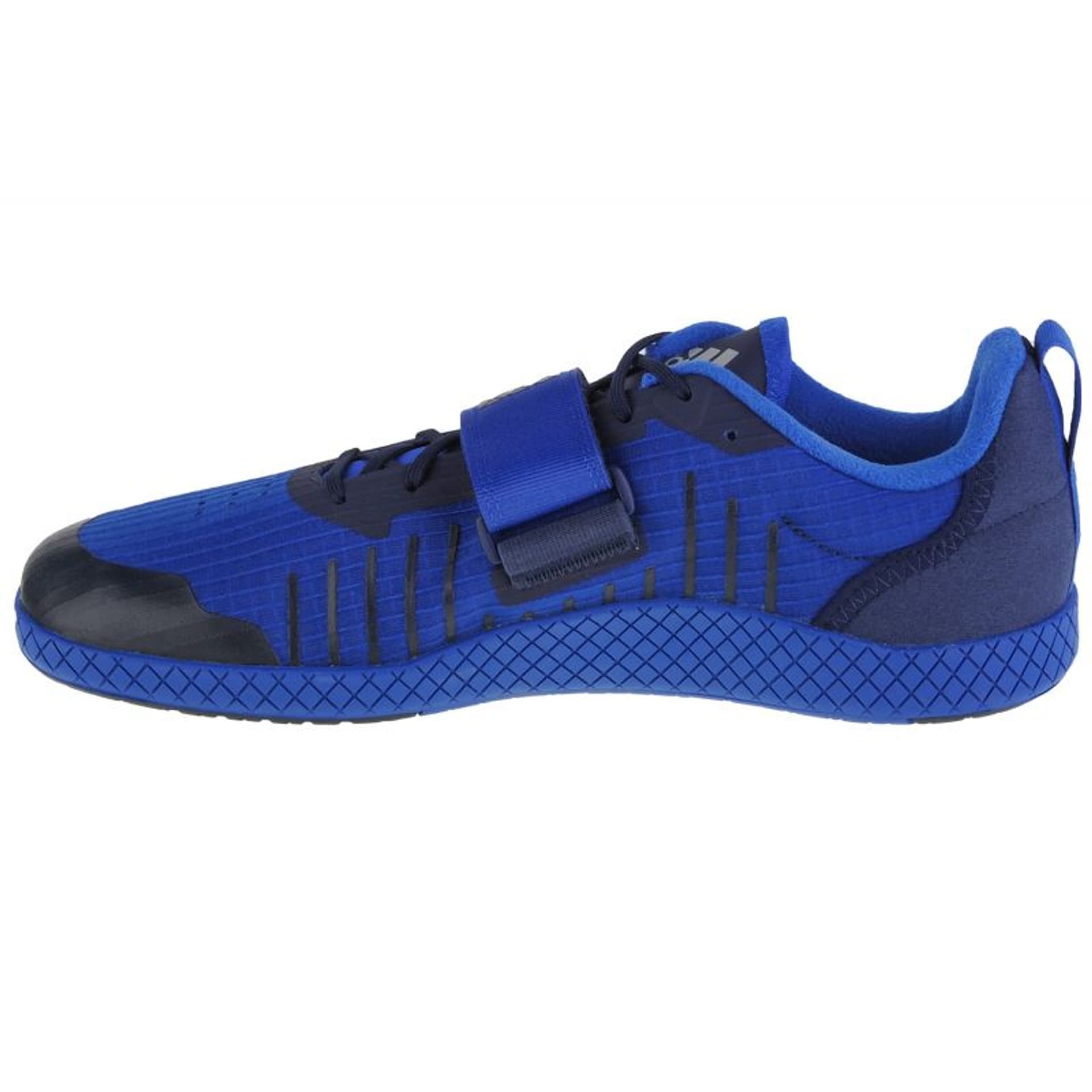 

Buty adidas The Total M (kolor Niebieski, rozmiar 45 1/3)