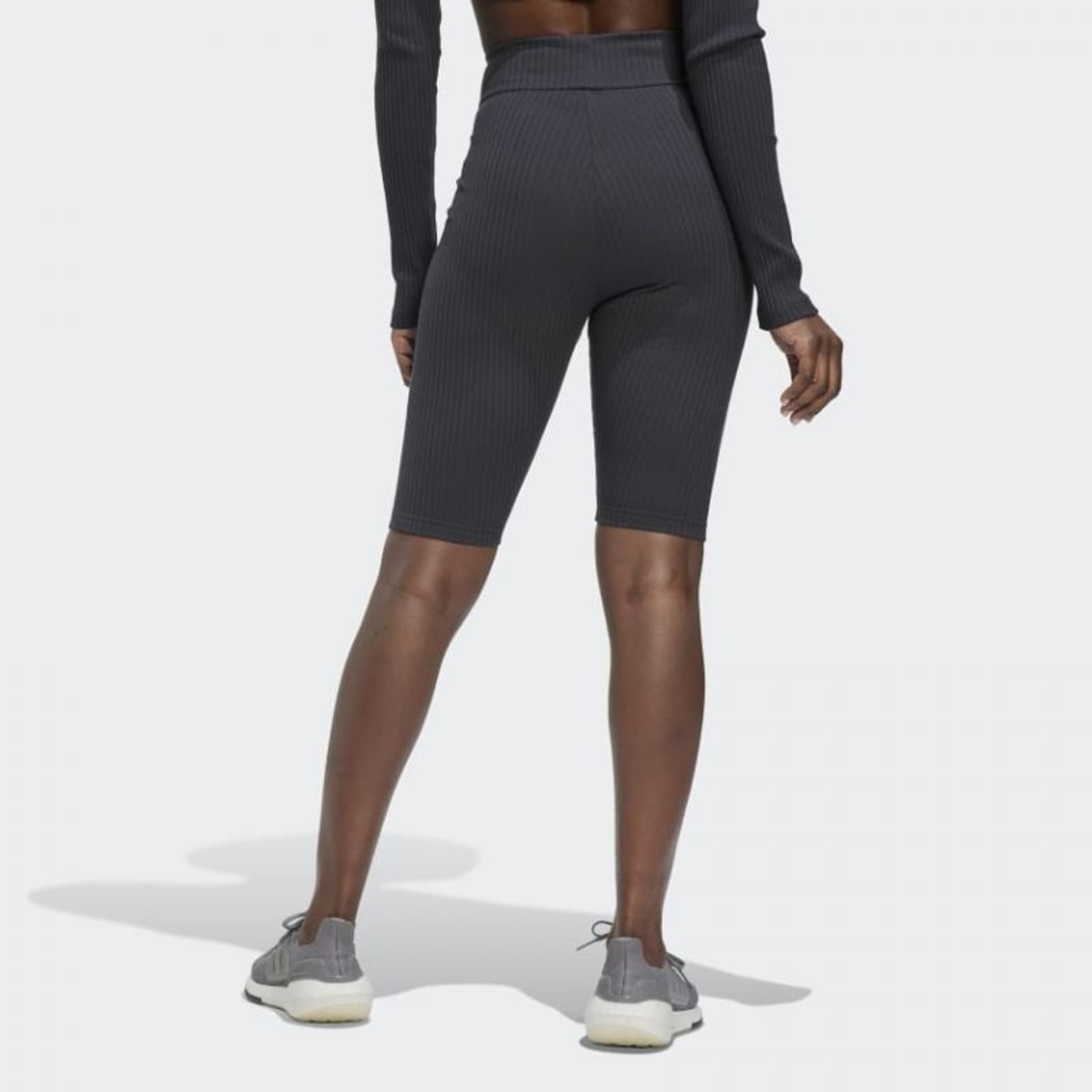 

Spodenki adidas Studio Lounge Ribbed Shorts W (kolor Czarny, rozmiar M)