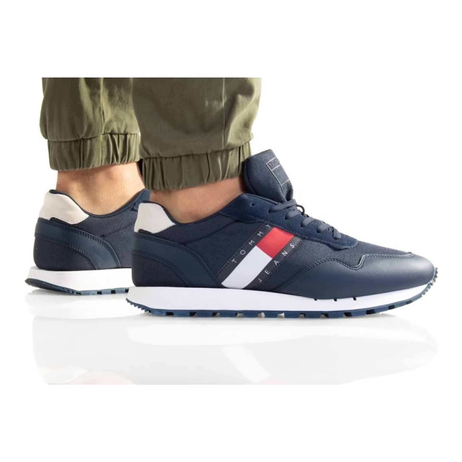 

Buty Tommy Hilfiger Retro Leather Tjm Runner M (kolor Granatowy, rozmiar 45)