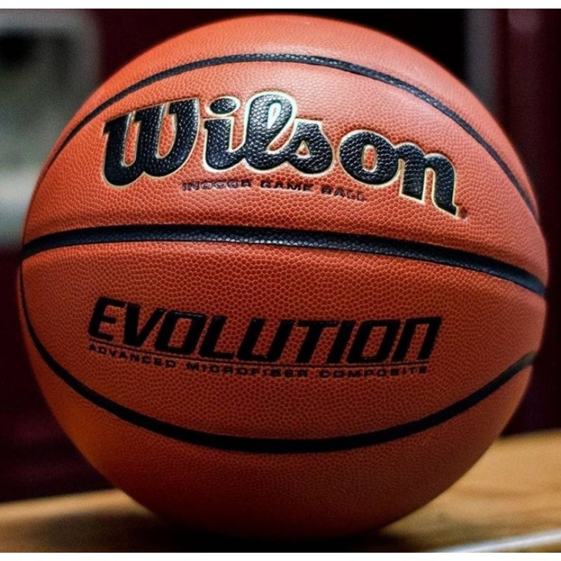 

Piłka Wilson Evolution Indoor Game Ball do kosza (kolor Brązowy, rozmiar 7)