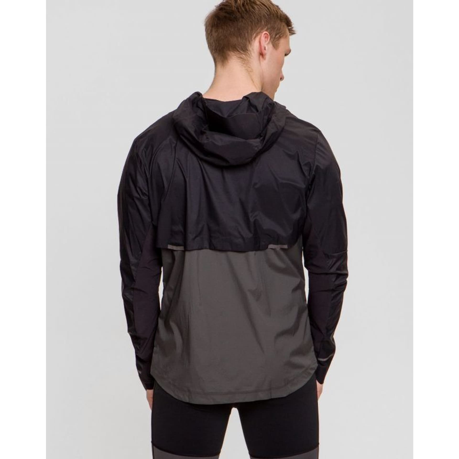 

Kurtka On Running Weather Jacket M (kolor Szary/Srebrny, rozmiar L)