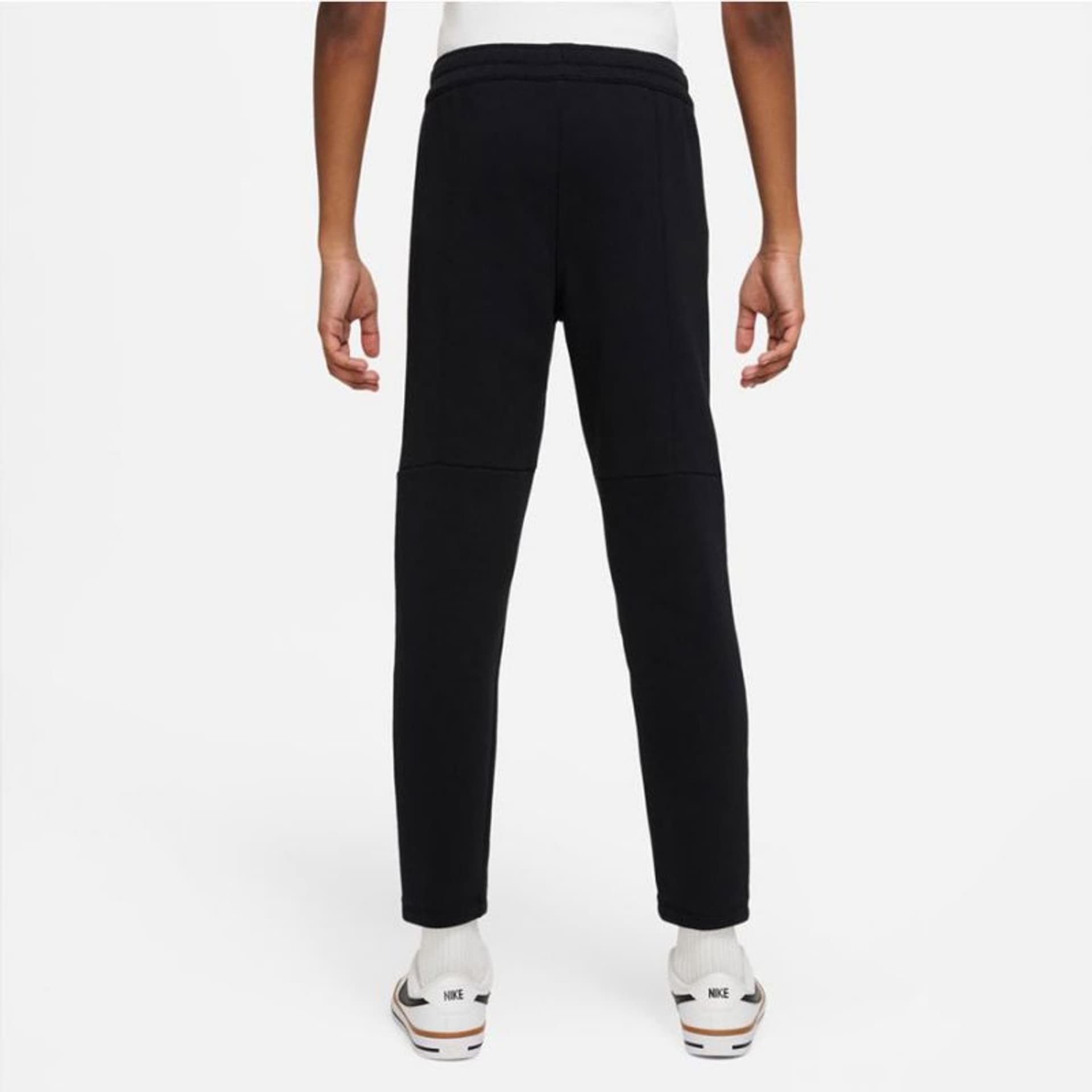 

Spodnie Nike Sportswear Jr DQ9085 (kolor Czarny, rozmiar L (147-158cm))