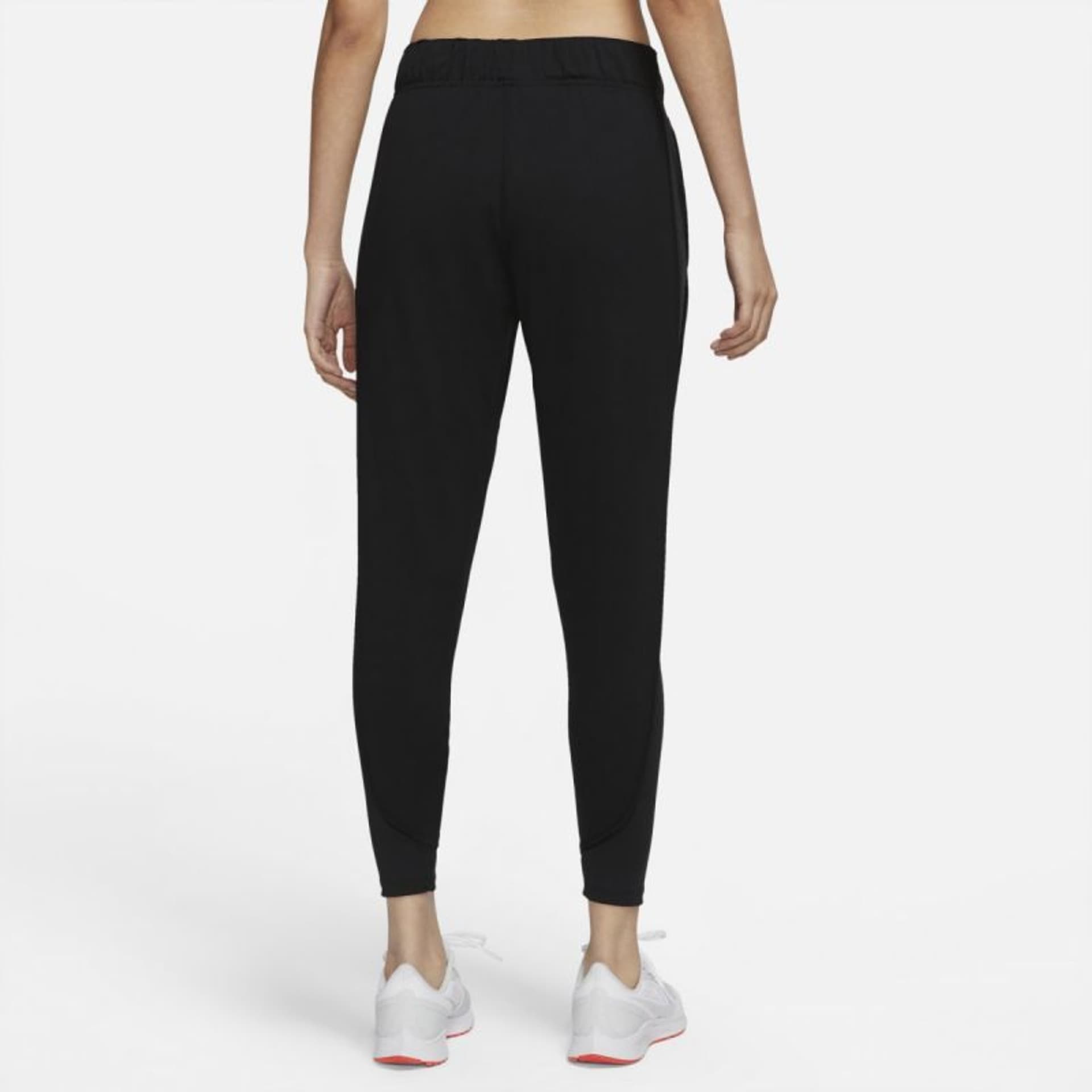 

Spodnie Nike Therma-FIT Essential W DD6472 (kolor Czarny, rozmiar XS)