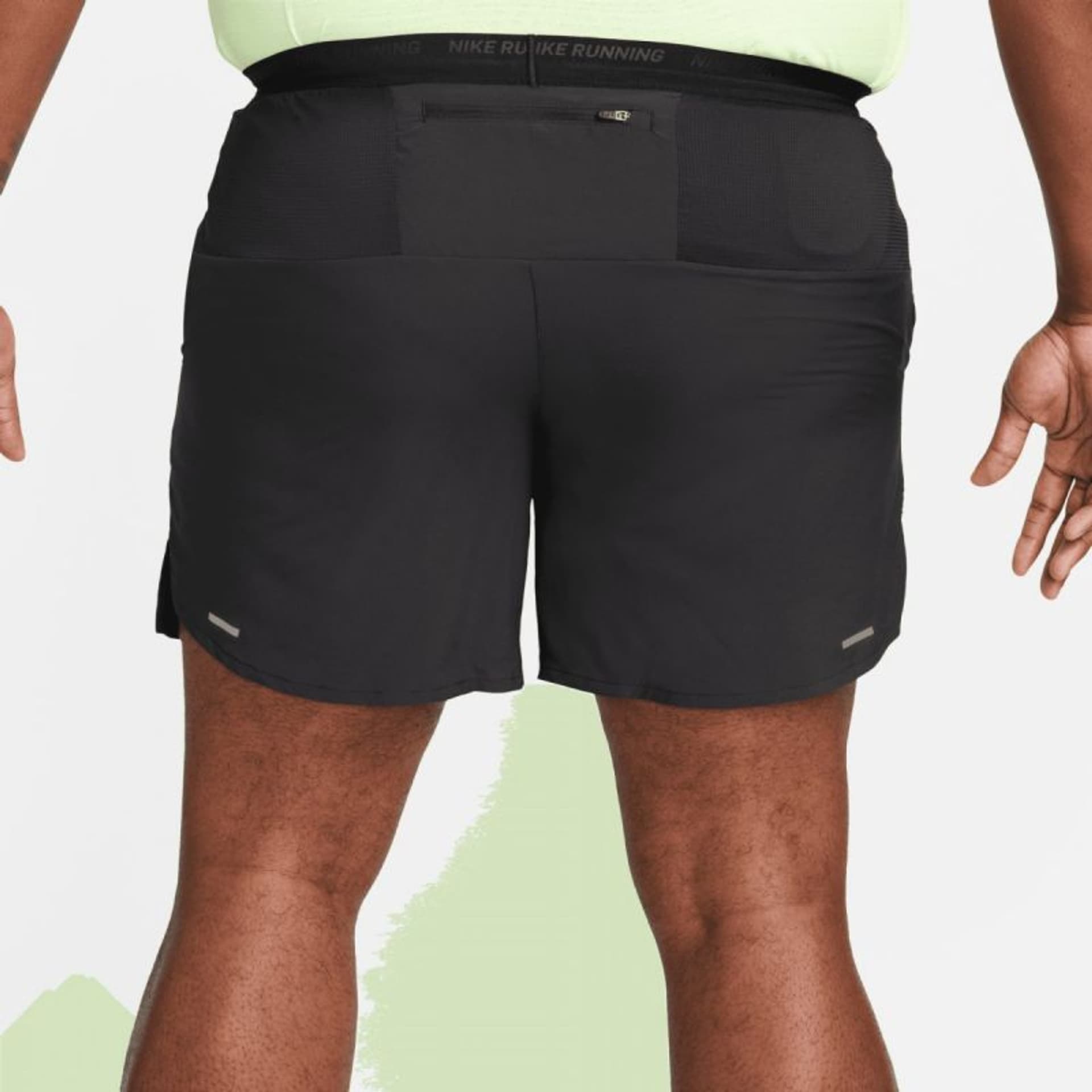 

Spodenki Nike Dri-FIT Stride M DM4761 (kolor Czarny, rozmiar M)