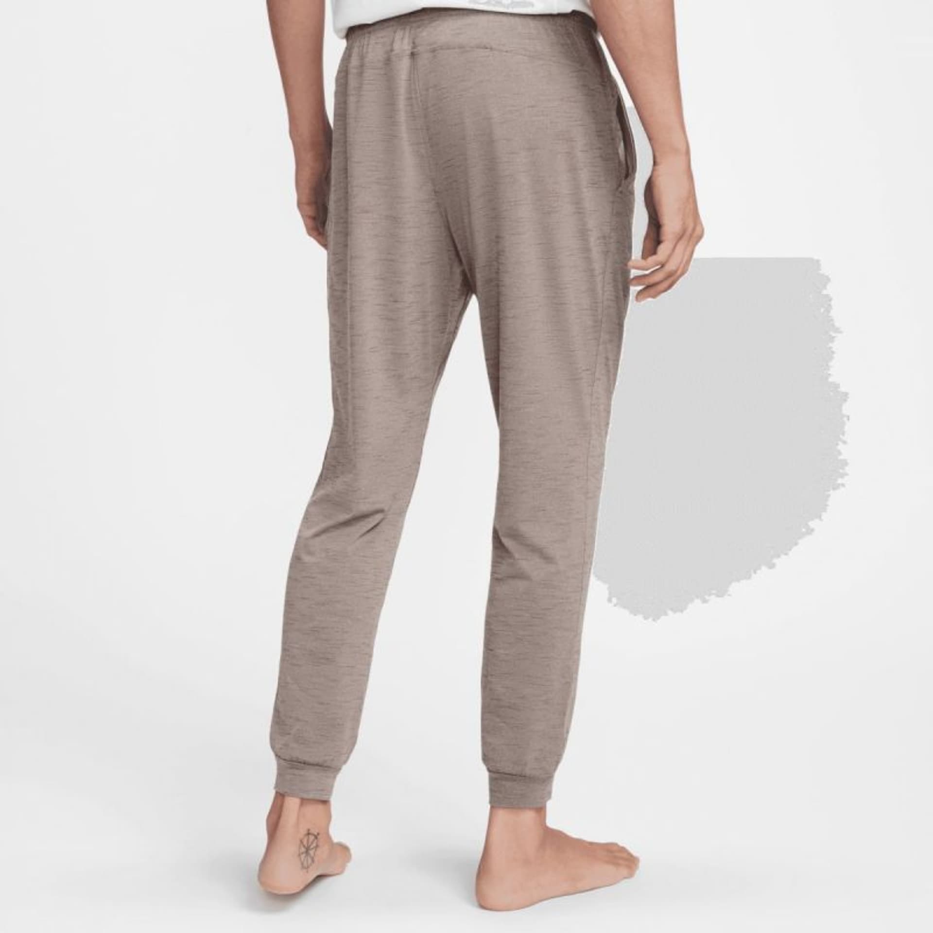 

Spodnie Nike Yoga Dri-FIT M CZ2208 (kolor Beżowy/Kremowy, rozmiar L)