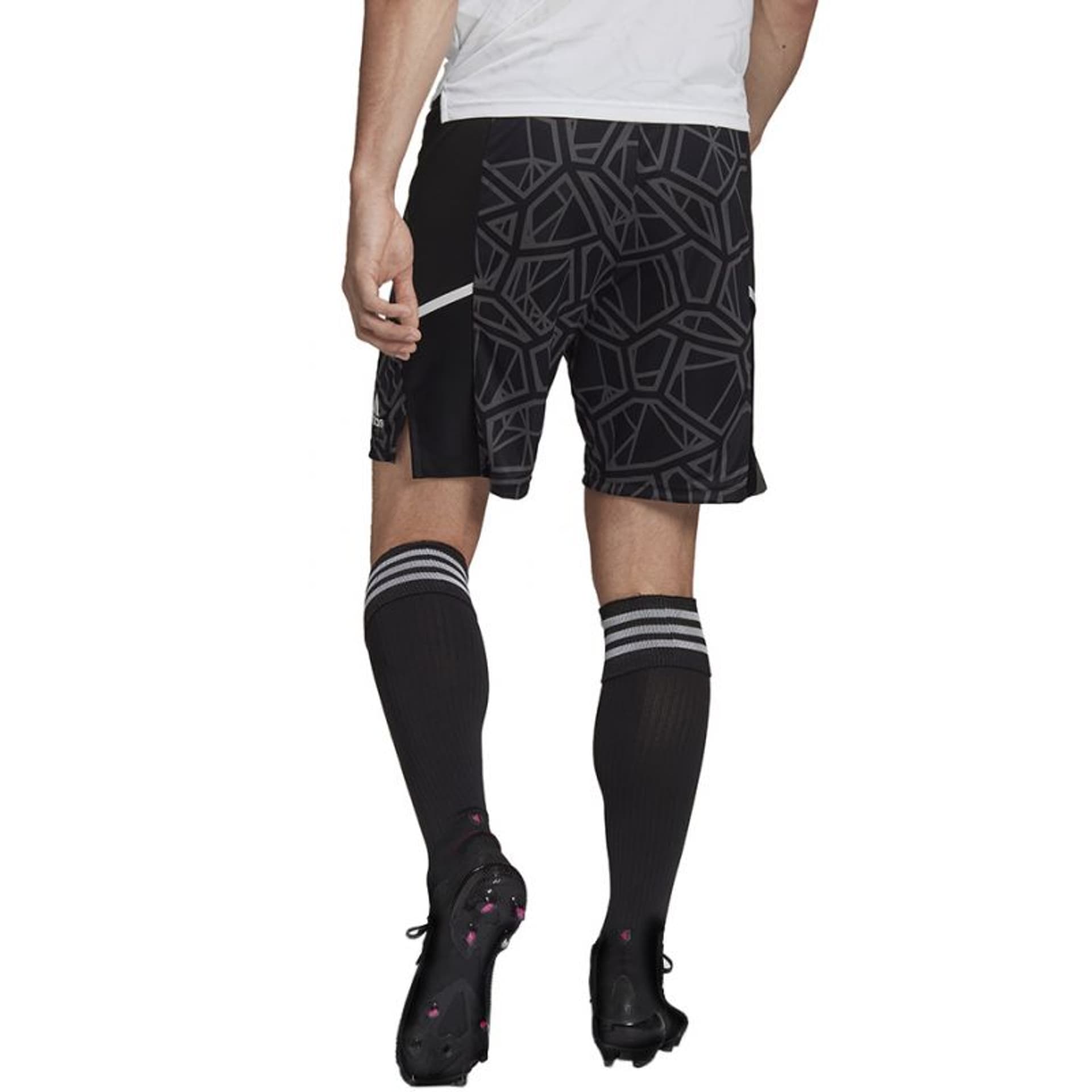 

Spodenki bramkarskie adidas Condivo 22 Short M (kolor Czarny, rozmiar L)