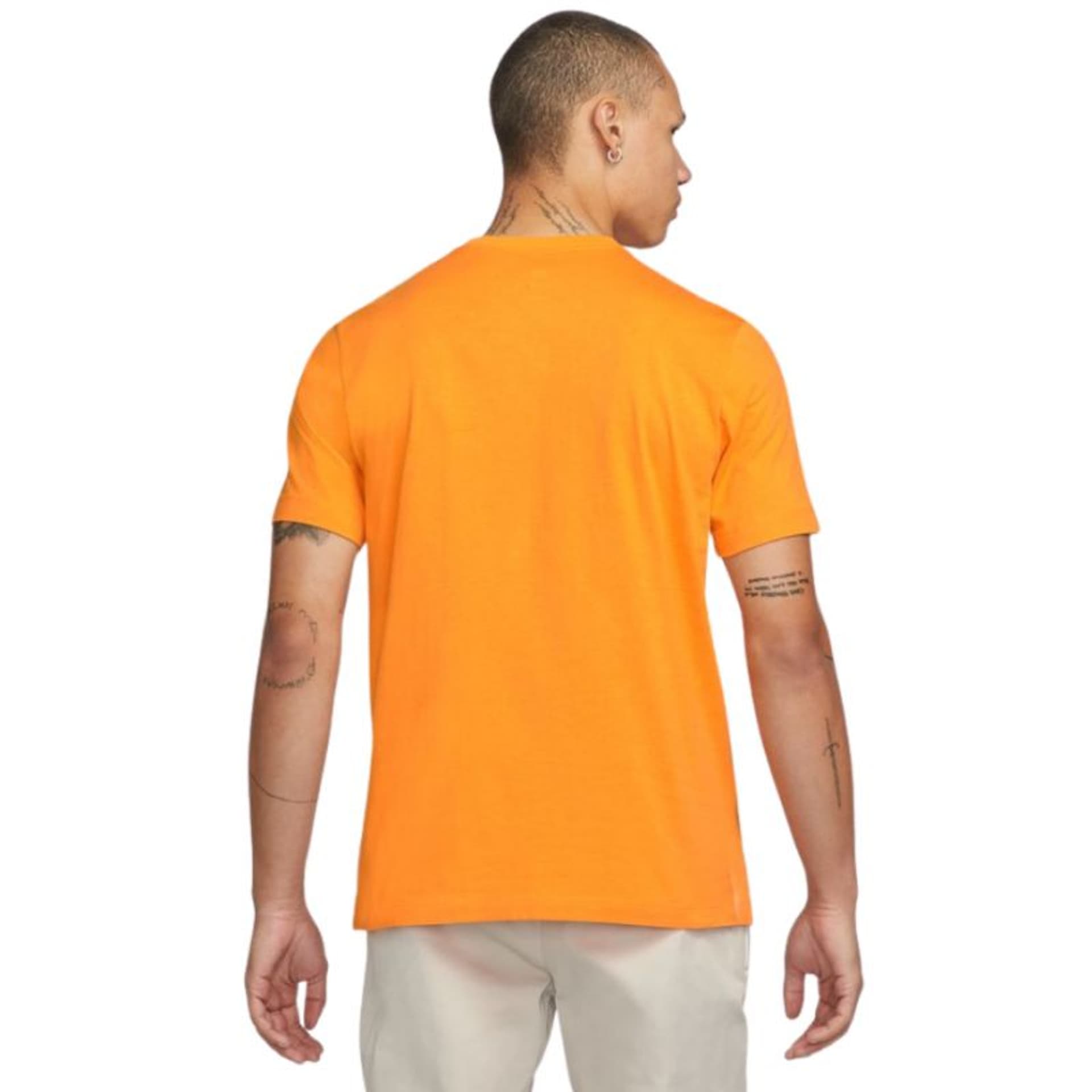 

Koszulka Nike NSW Club Tee M AR4997 (kolor Pomarańczowy, rozmiar L)