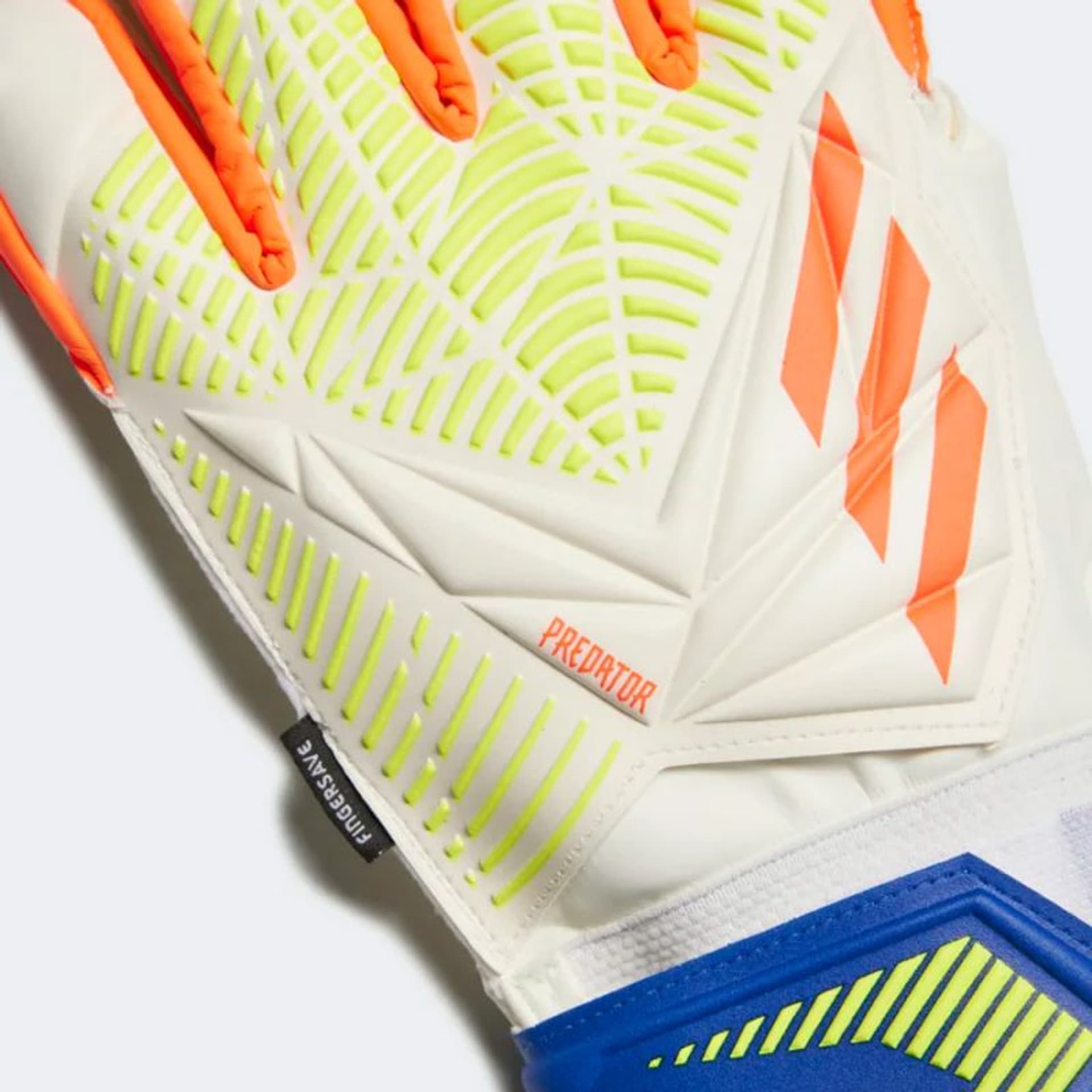 

Rękawice bramkarskie adidas Predator Gl Mtc Fs (kolor Biały, rozmiar 10.5)