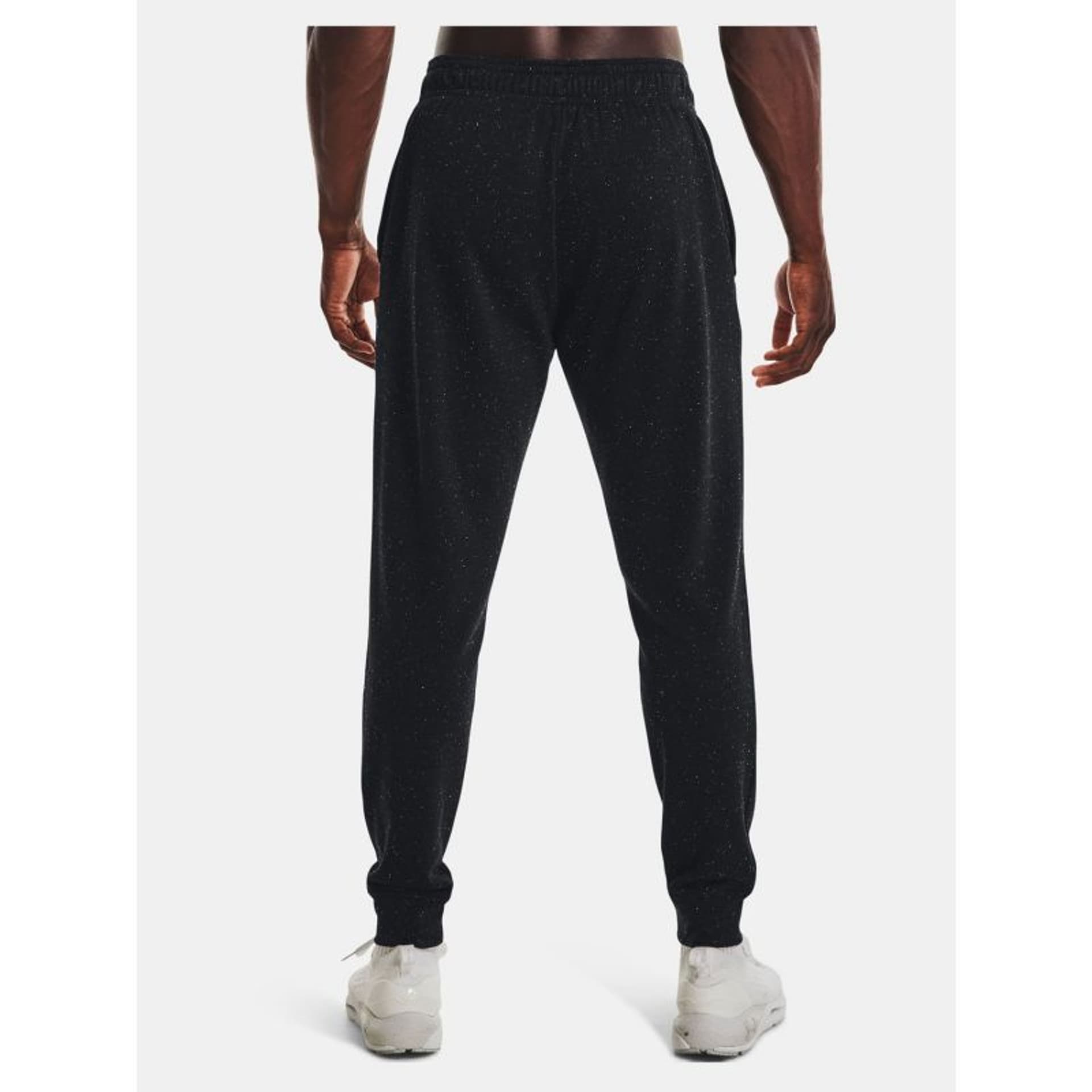 

Spodnie Under Armour M 1370357 (kolor Czarny)